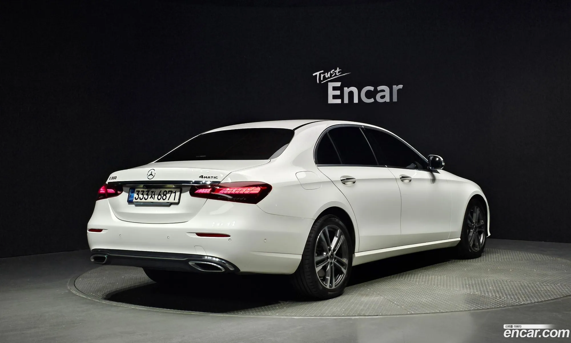Mercedes-Benz E-Klasse V W213 S213 C238 E350 4Matic Avantgarde 2021 - фотография 12561543
