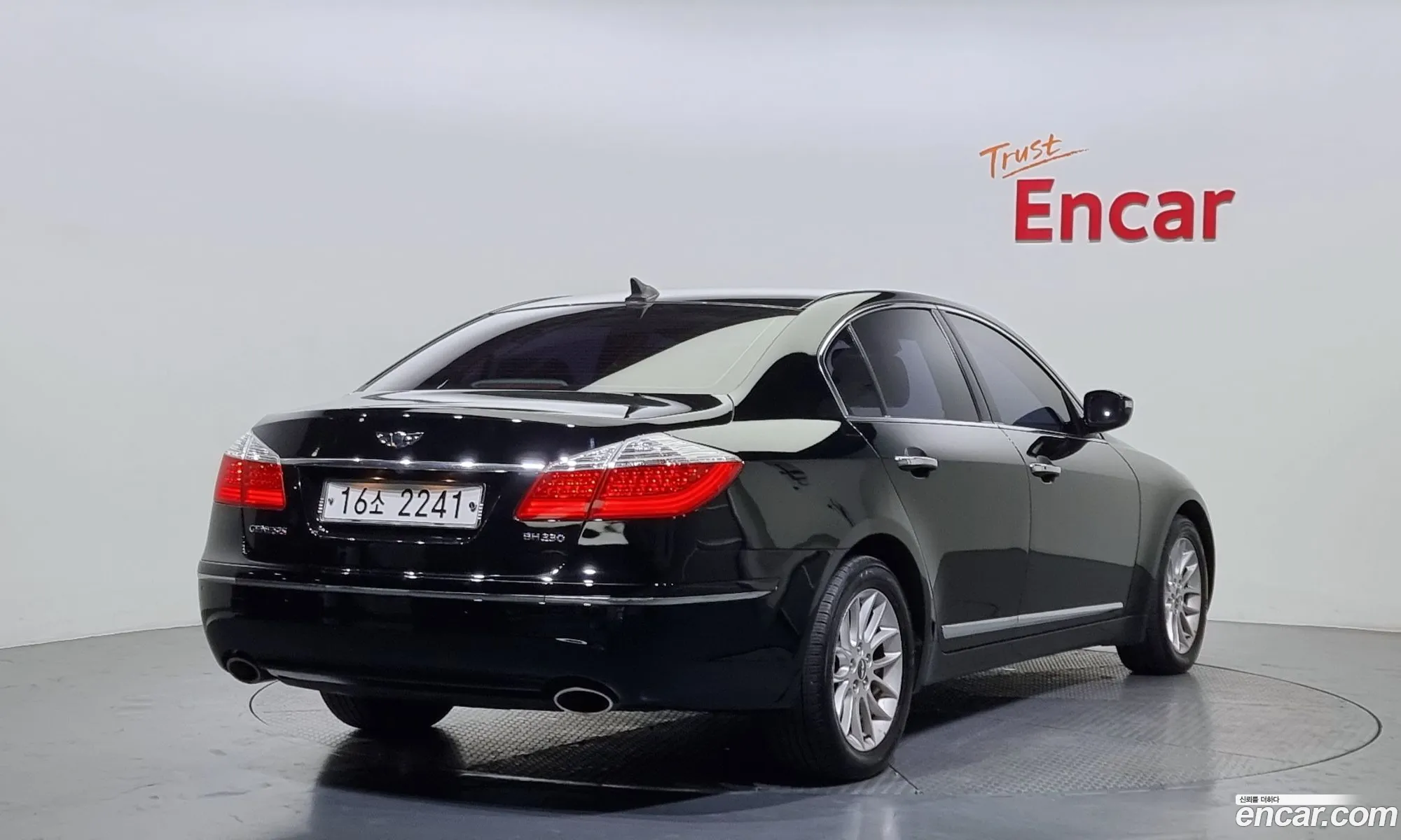 Hyundai Genesis I Bh330 Luxury 2011 - фотография 17964582