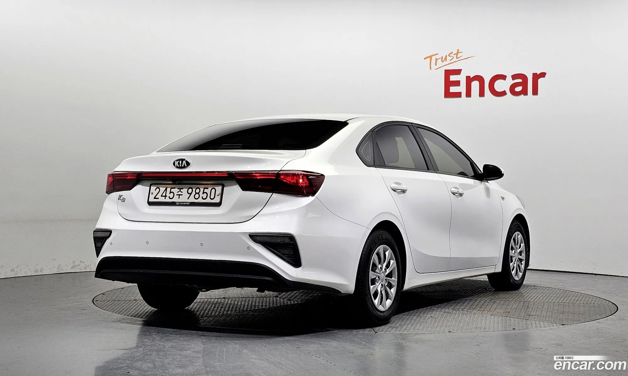 Kia K3 Standard 2021 - фотография 17545951