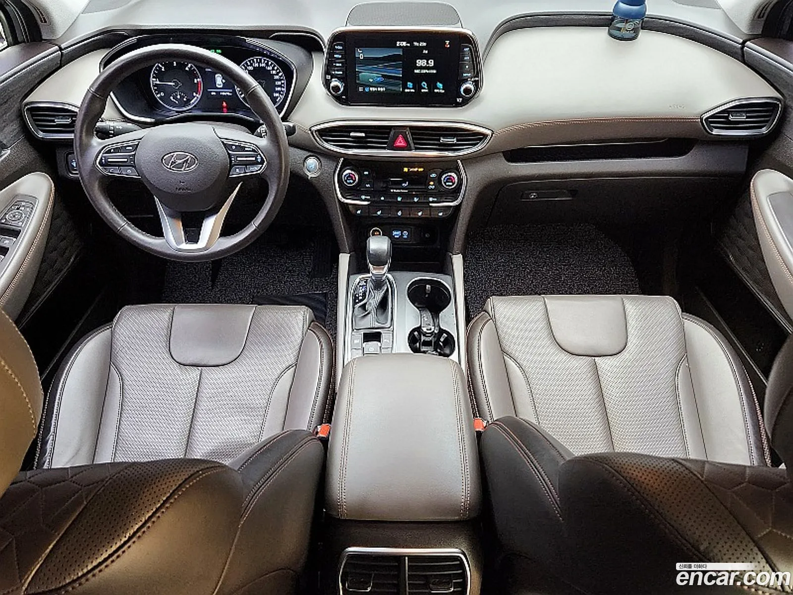 Hyundai Santa Fe Diesel 20 2Wd 2019 - фотография 12497308