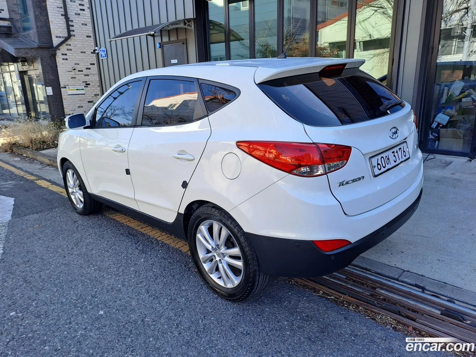 Hyundai Tucson Diesel 2Wd Lx20 2010 - фотография 19312230