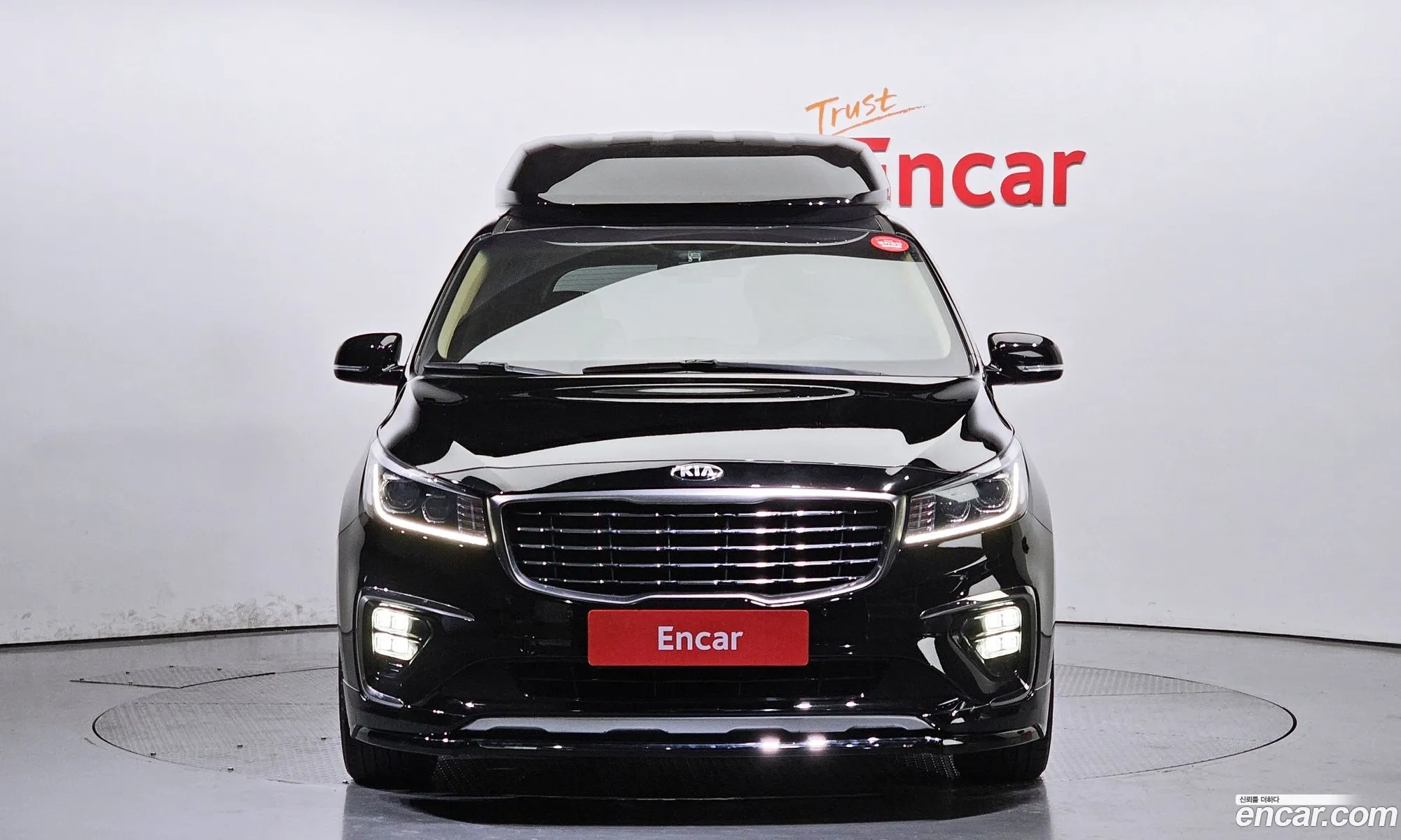 Kia Carnival Iii 9-Seater High Limousine 2019 - фотография 14135194