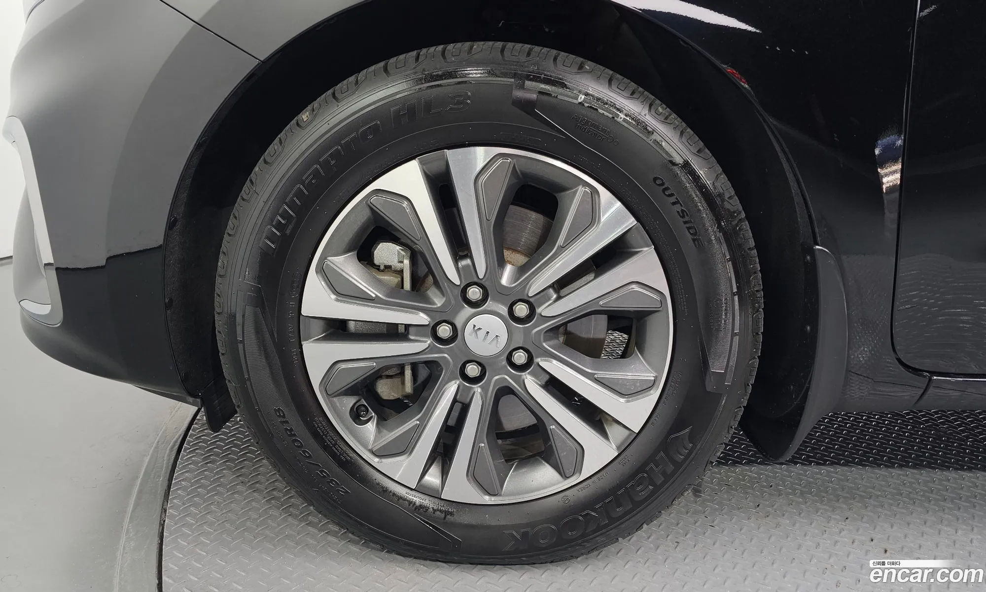 Kia Carnival Iii 9-Seater Luxury 2019 - фотография 18254600