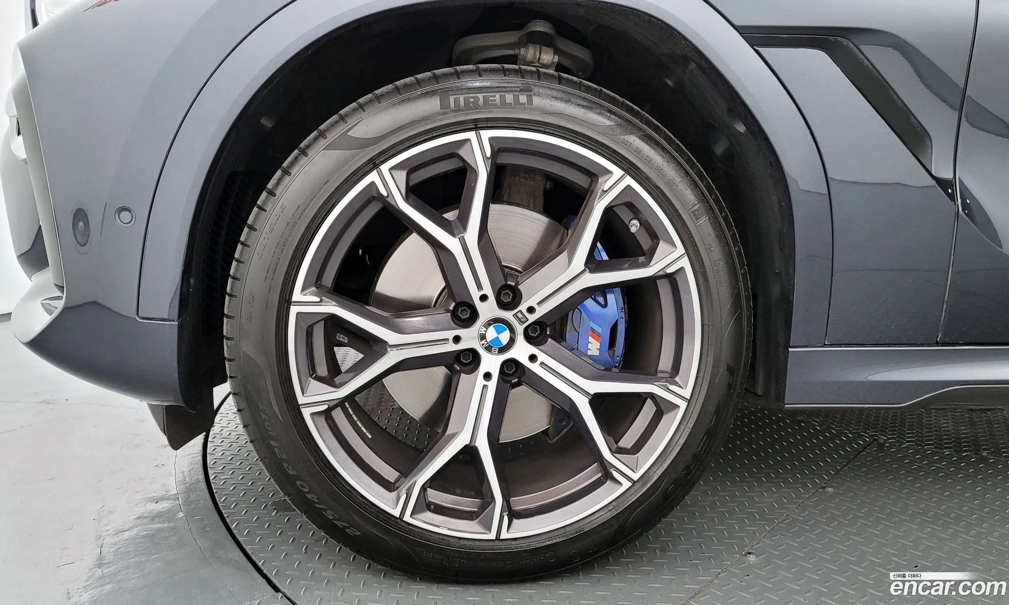 BMW X6 Iii G06 xDrive40I M Sports 2022 - фотография 12709467