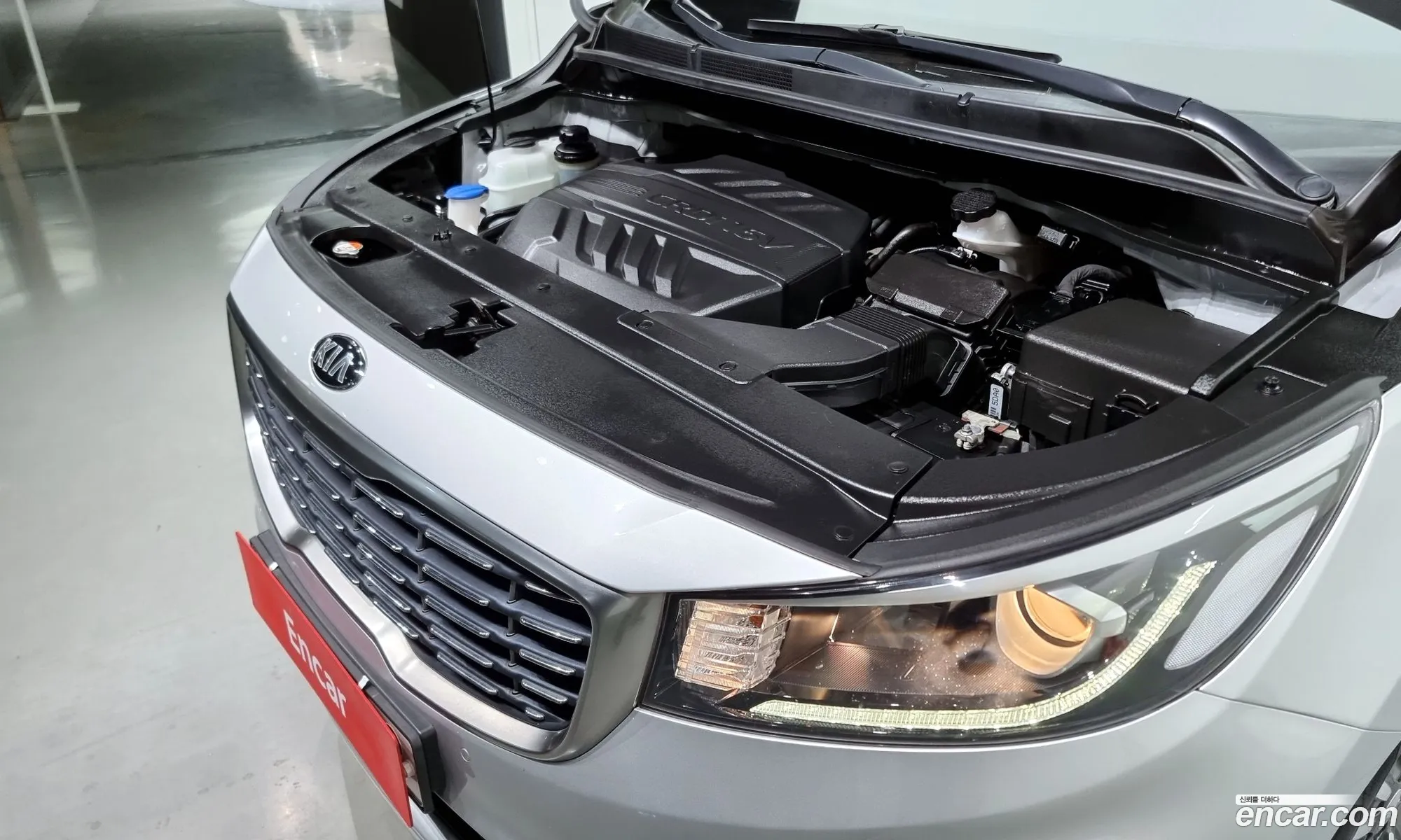 Kia Carnival Iii 9-Seater Luxury 2019 - фотография 11315195
