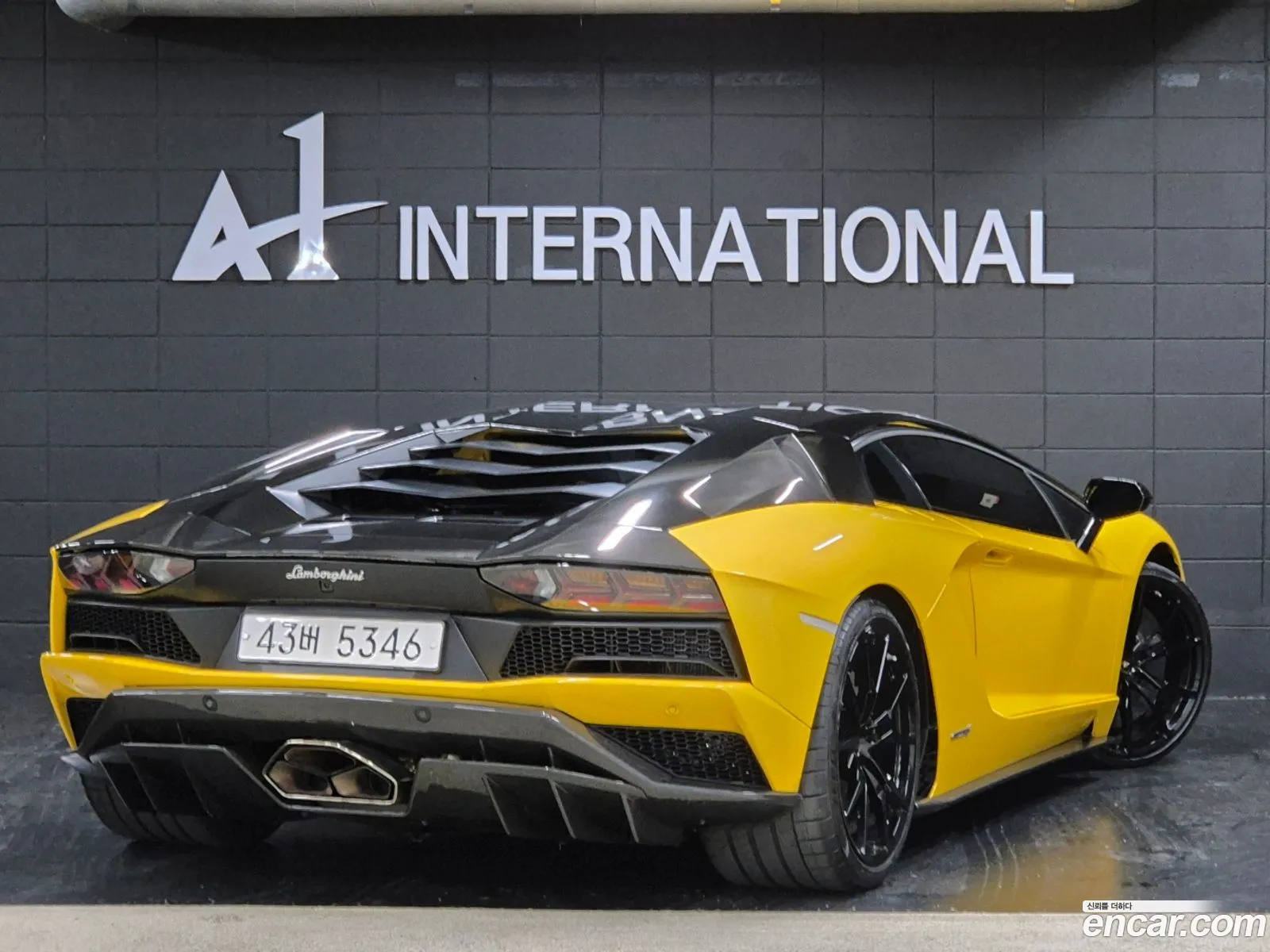 Lamborghini Aventador I S Lp740-4 2017 - фотография 3730420