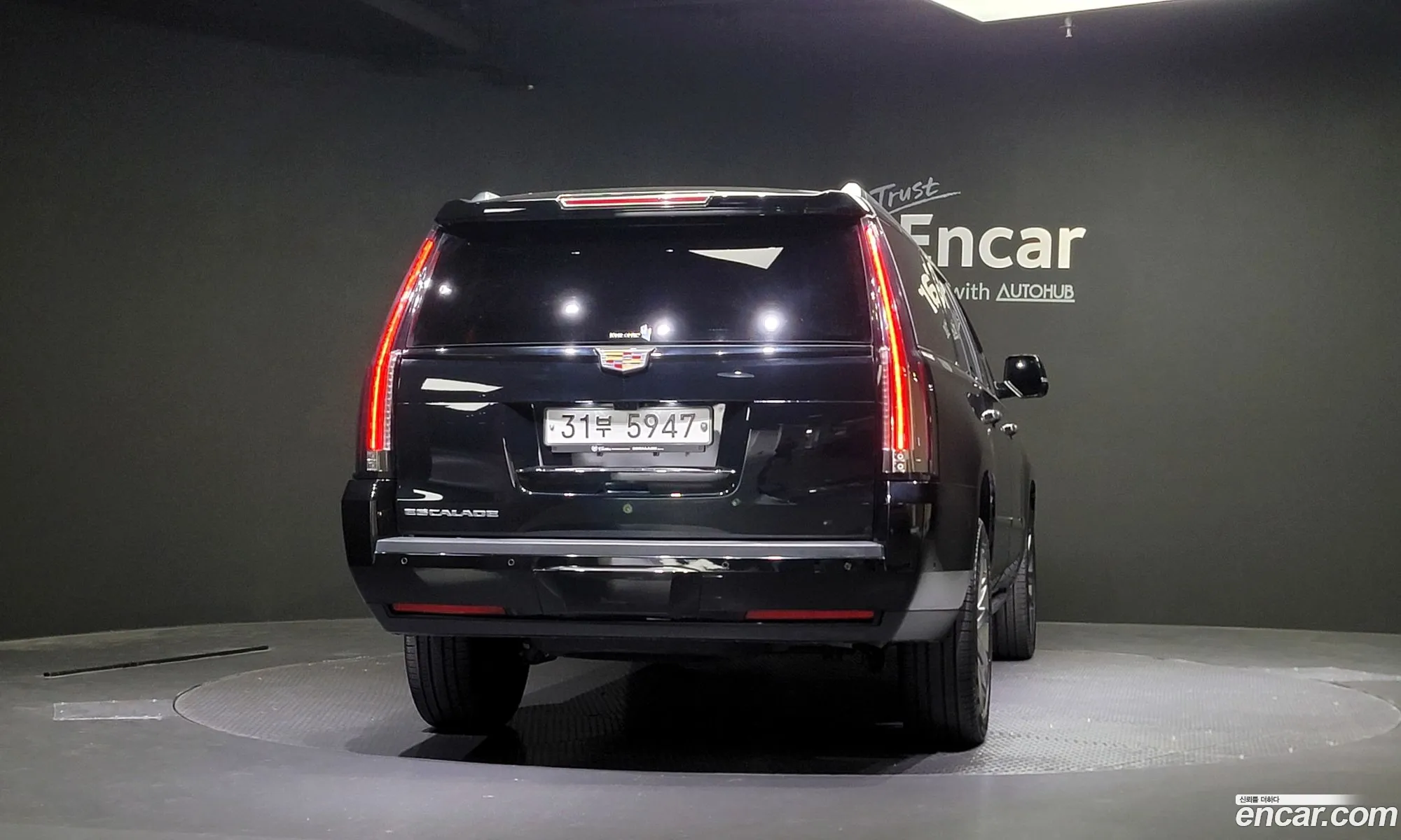 Cadillac Escalade Iv 62 Esv 2019 - фотография 3504850