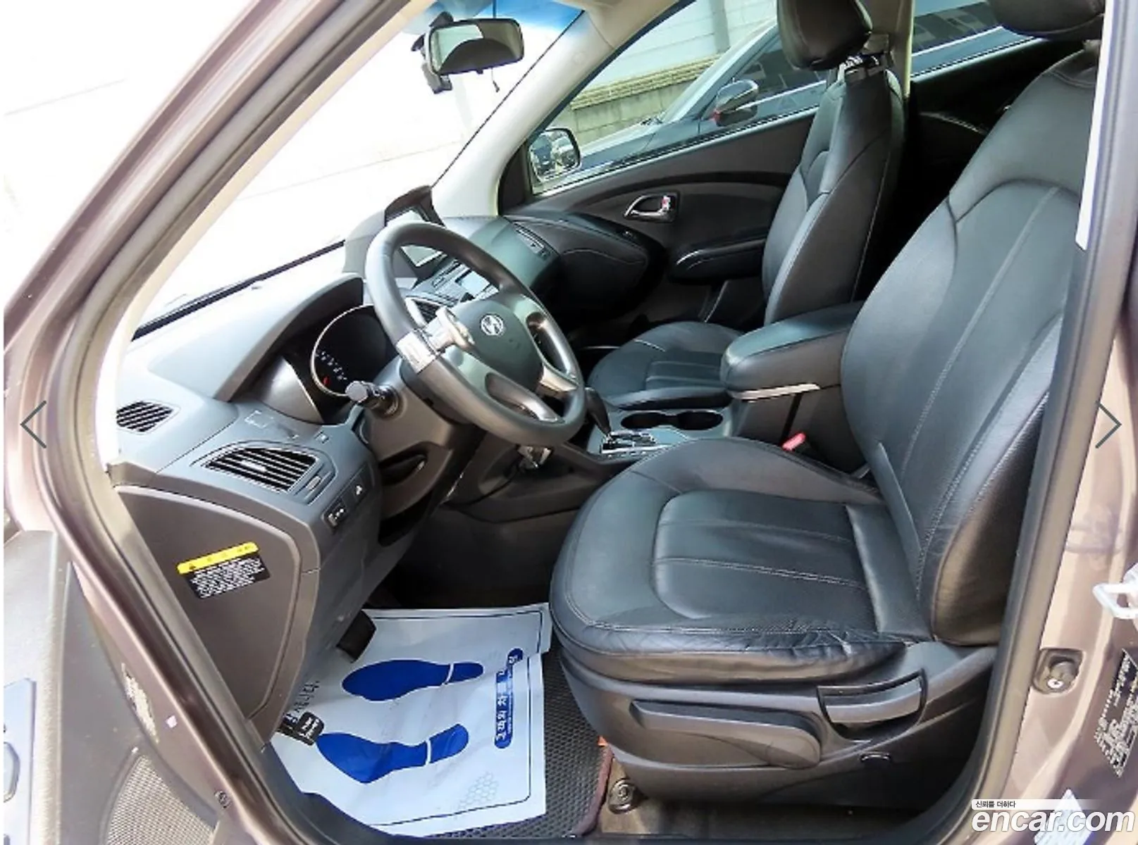 Hyundai Tucson Diesel 2Wd X20 2012 - фотография 17023341