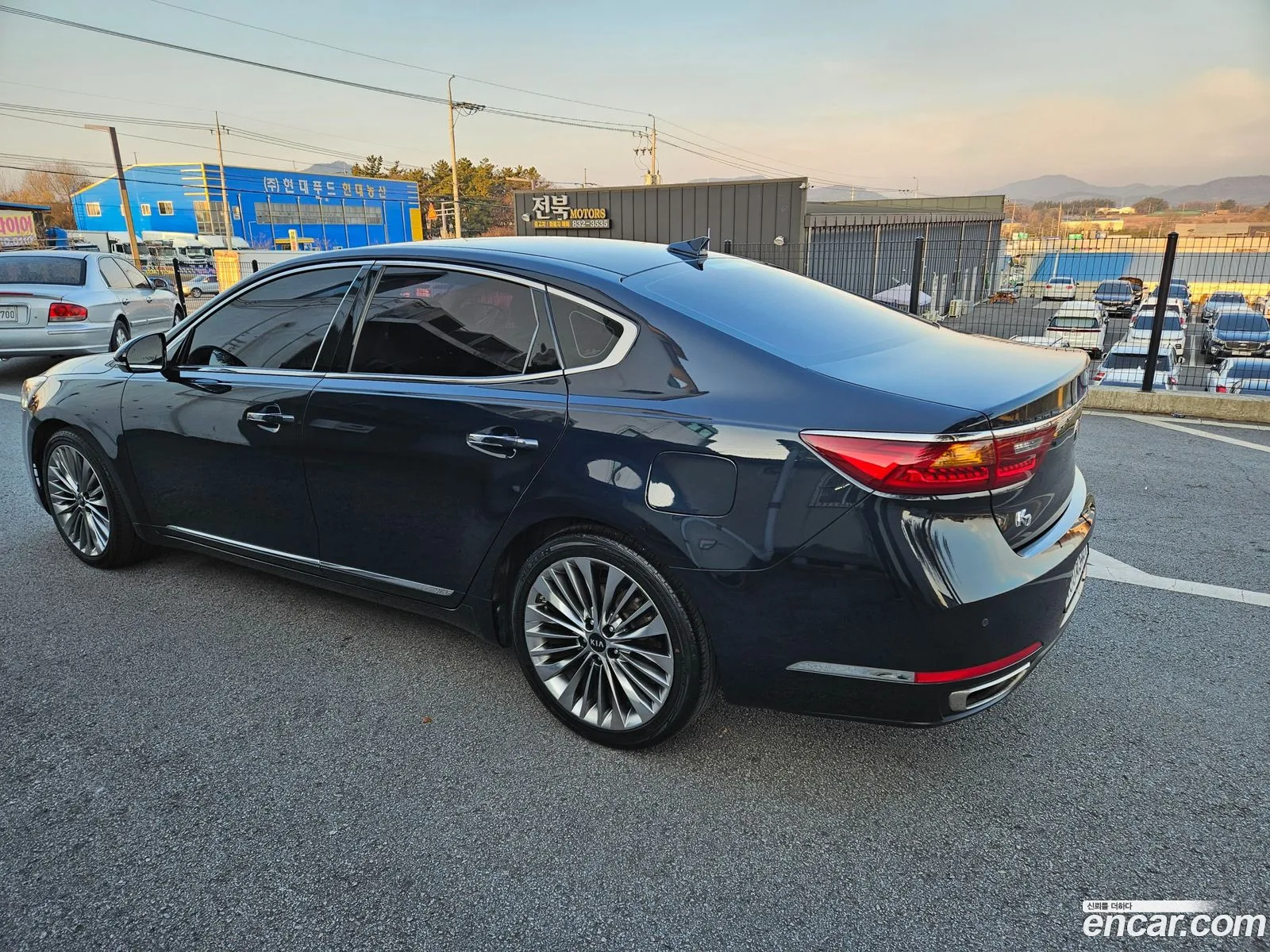 Kia K7 Vg Ii 24 Gdi Limited 2017 - фотография 14747998