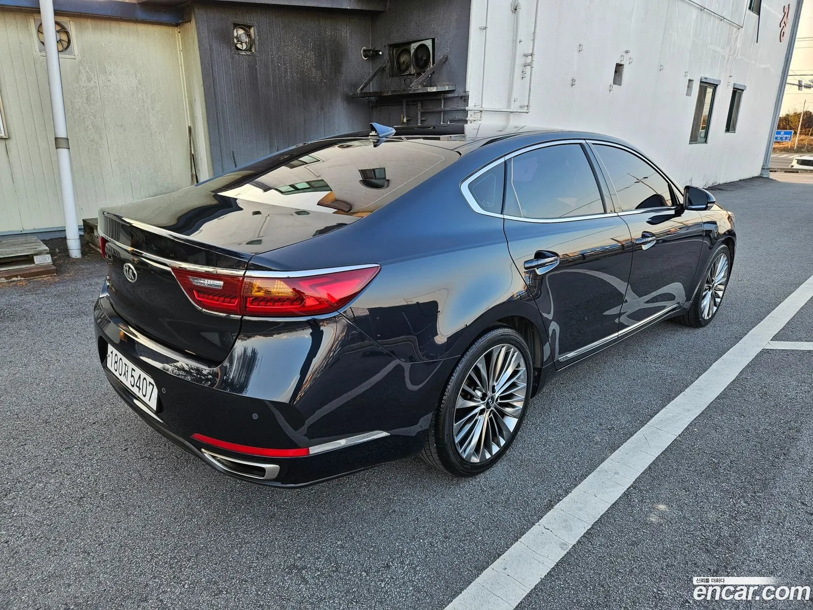 Kia K7 Vg Ii 24 Gdi Limited 2017 - фотография 14747999