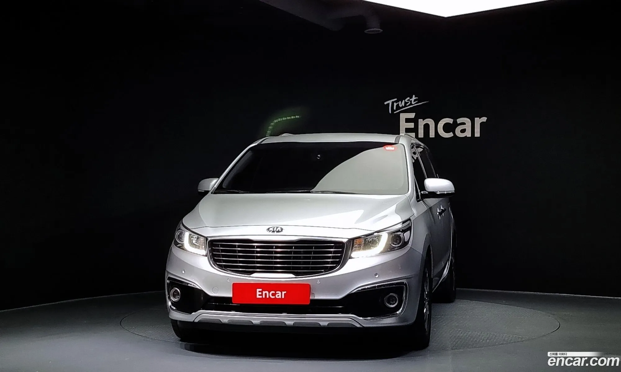 Kia All New Carnival 9-Seater Prestige - фотография 11302513