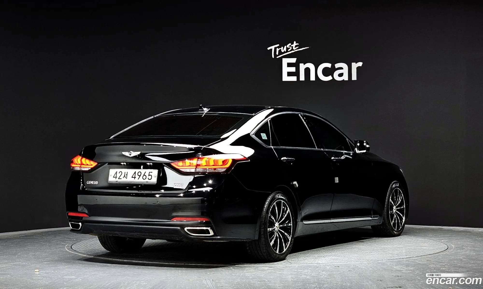 Hyundai Genesis Ii G380 Exclusive Awd 2015 - фотография 12617651