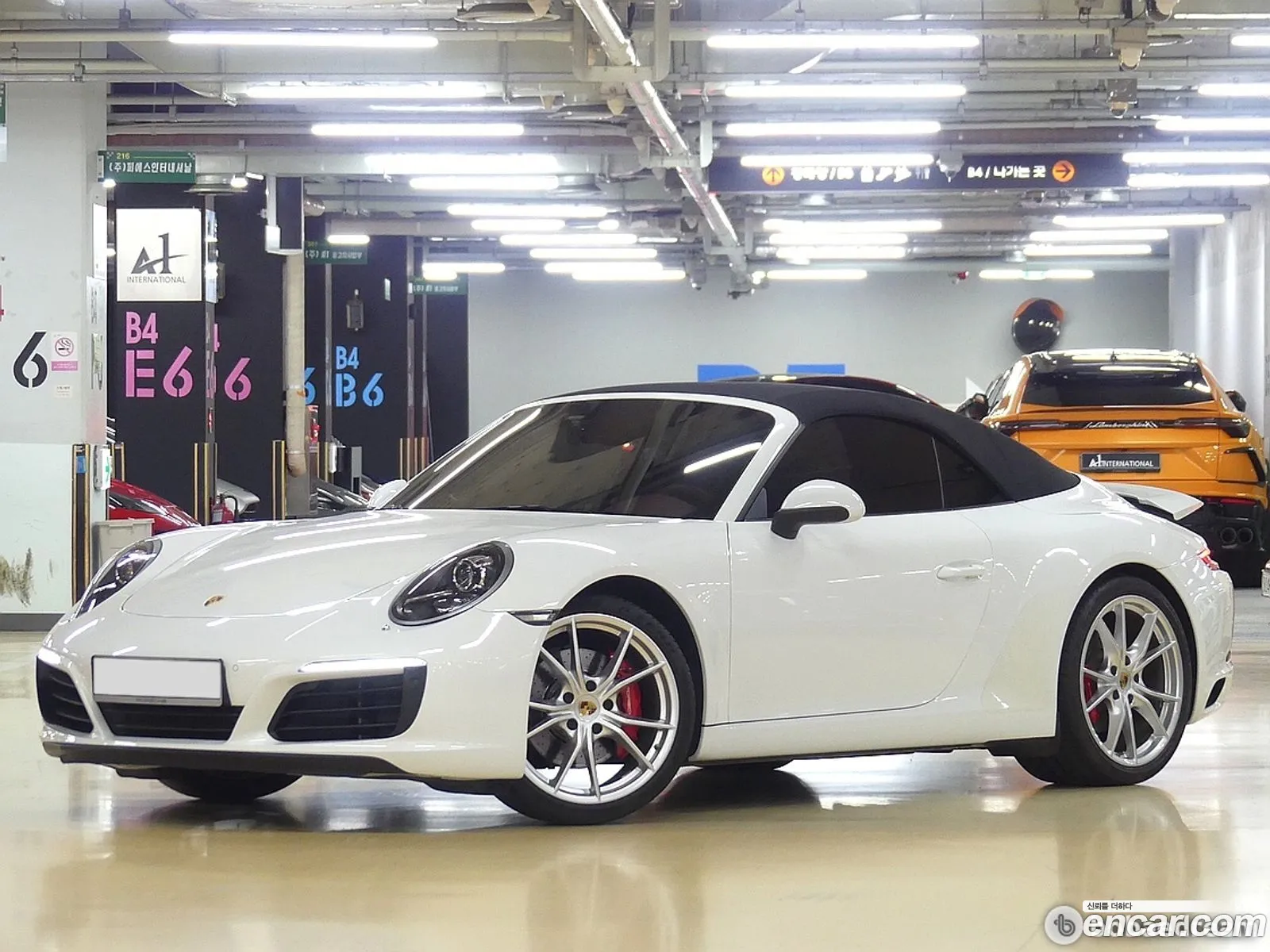 Porsche 911 Vii 991 Carrera S Cabriolet 2017 - фотография 4630244