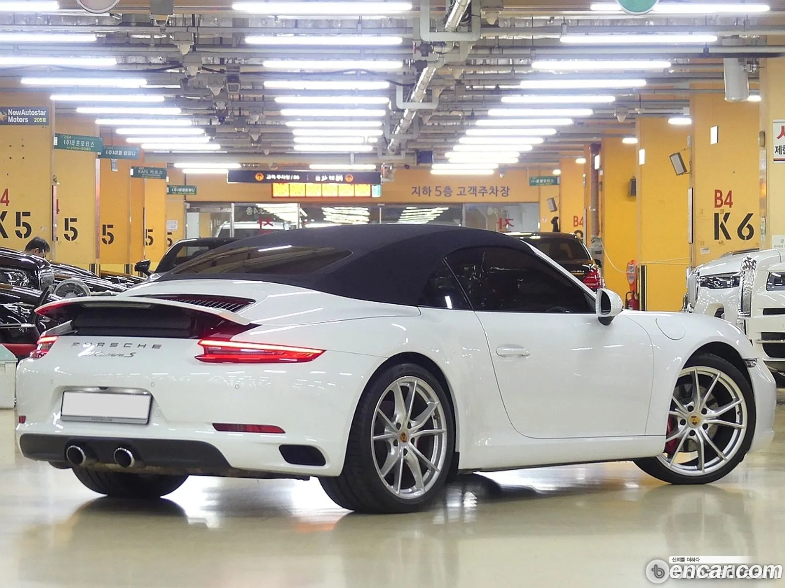 Porsche 911 Vii 991 Carrera S Cabriolet 2017 - фотография 4630245