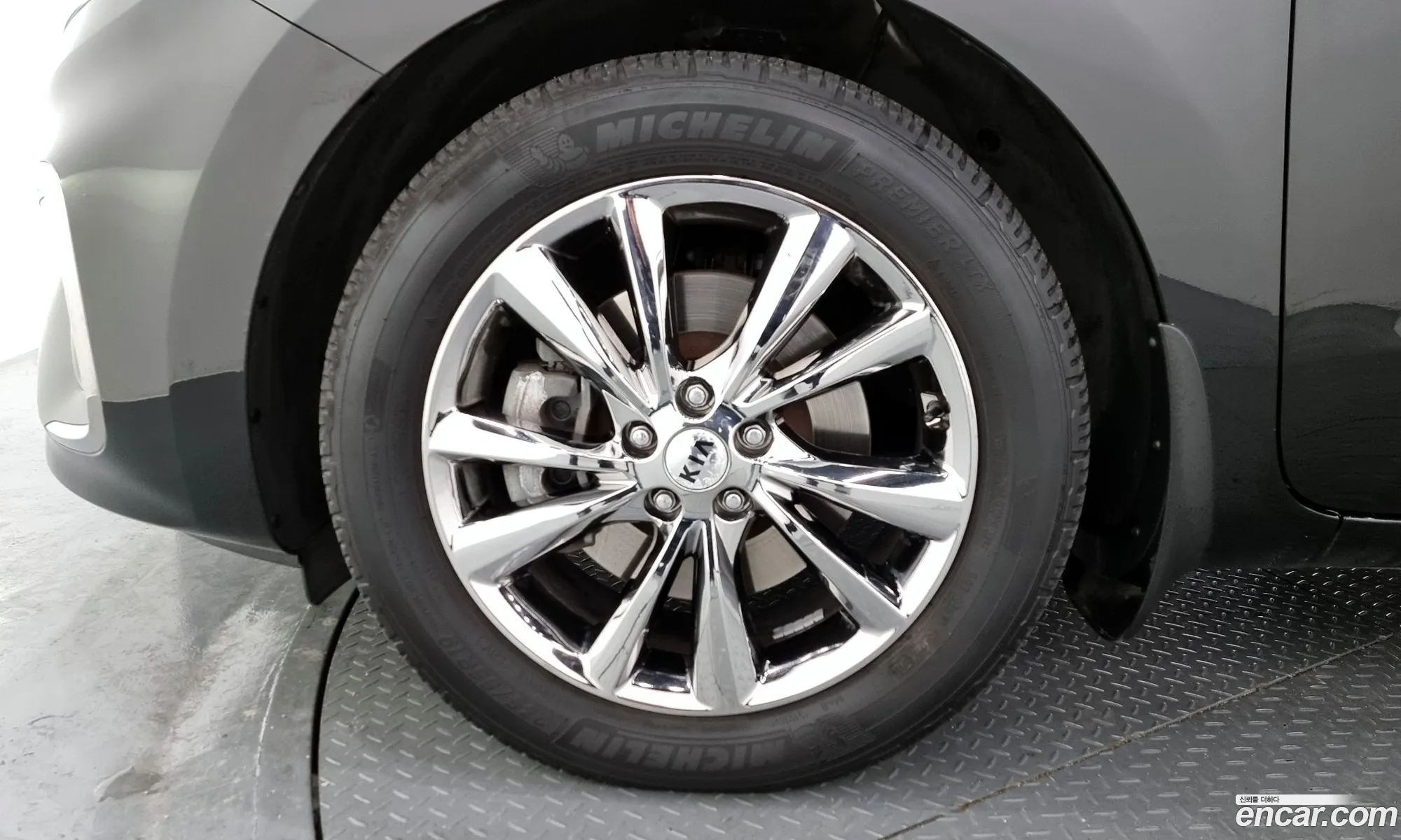 Kia The New Carnival 7-Seater Limousine President - фотография 11801119