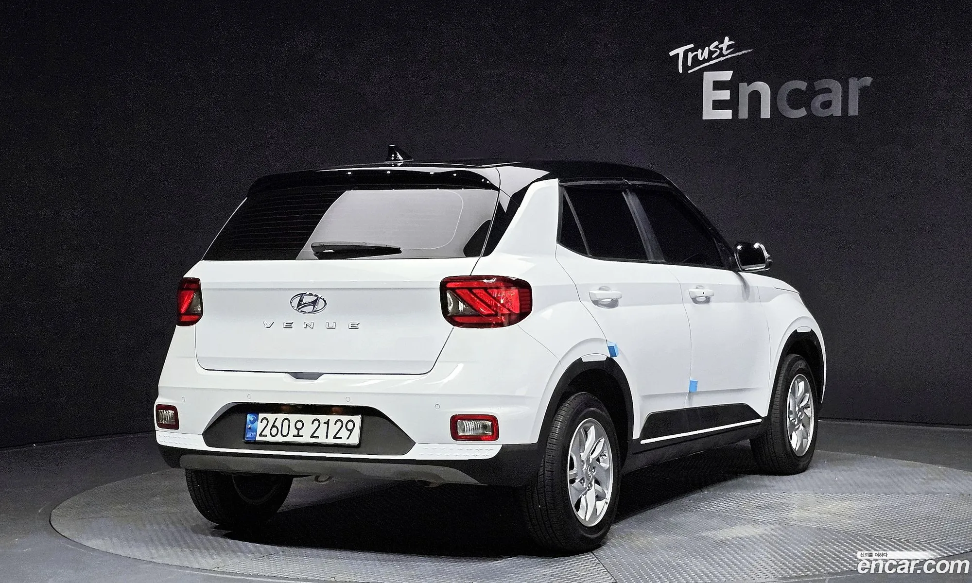 Hyundai Venue I 16 Modern Plus 2022 - фотография 18060932