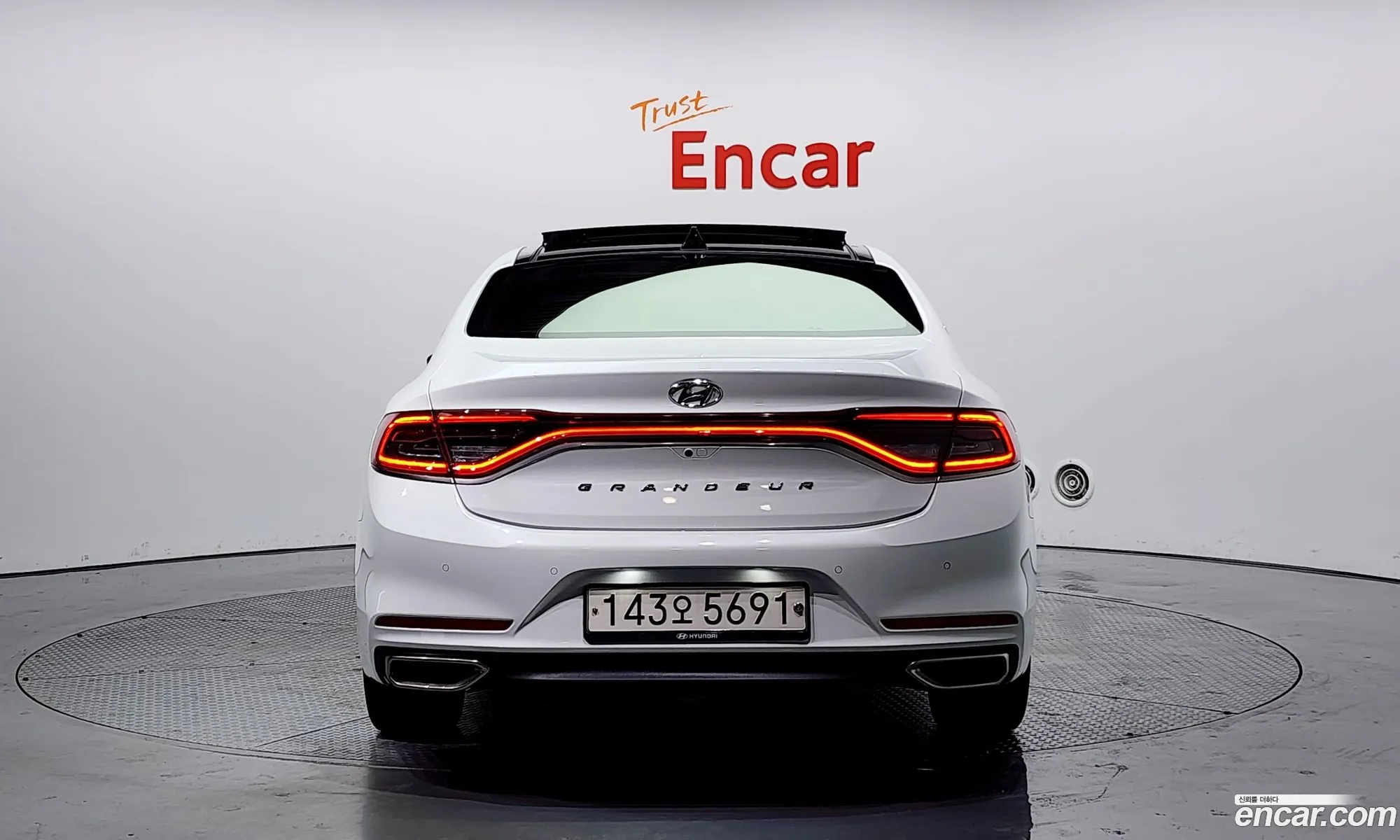 Hyundai Grandeur Vi 30 Lpi Exclusive Rental Car 2018 - фотография 12126109