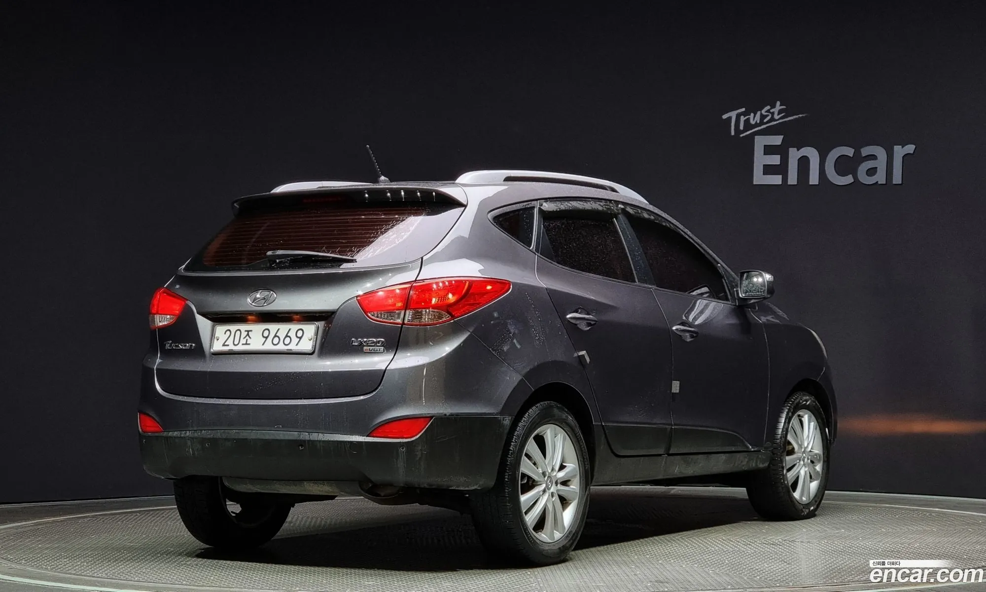 Hyundai Tucson Diesel 2Wd Lx20 2010 - фотография 13503236