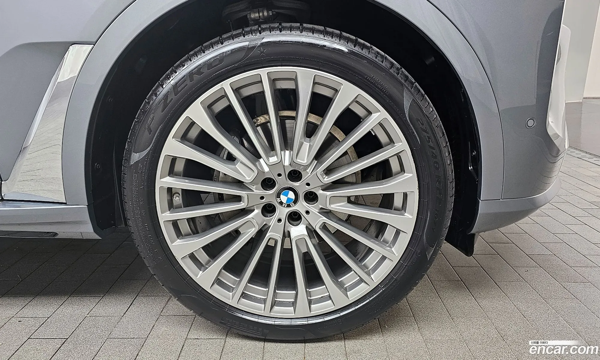 BMW X7 xDrive 40I Design Pure Excellence 7-Seater 2023 - фотография 84179
