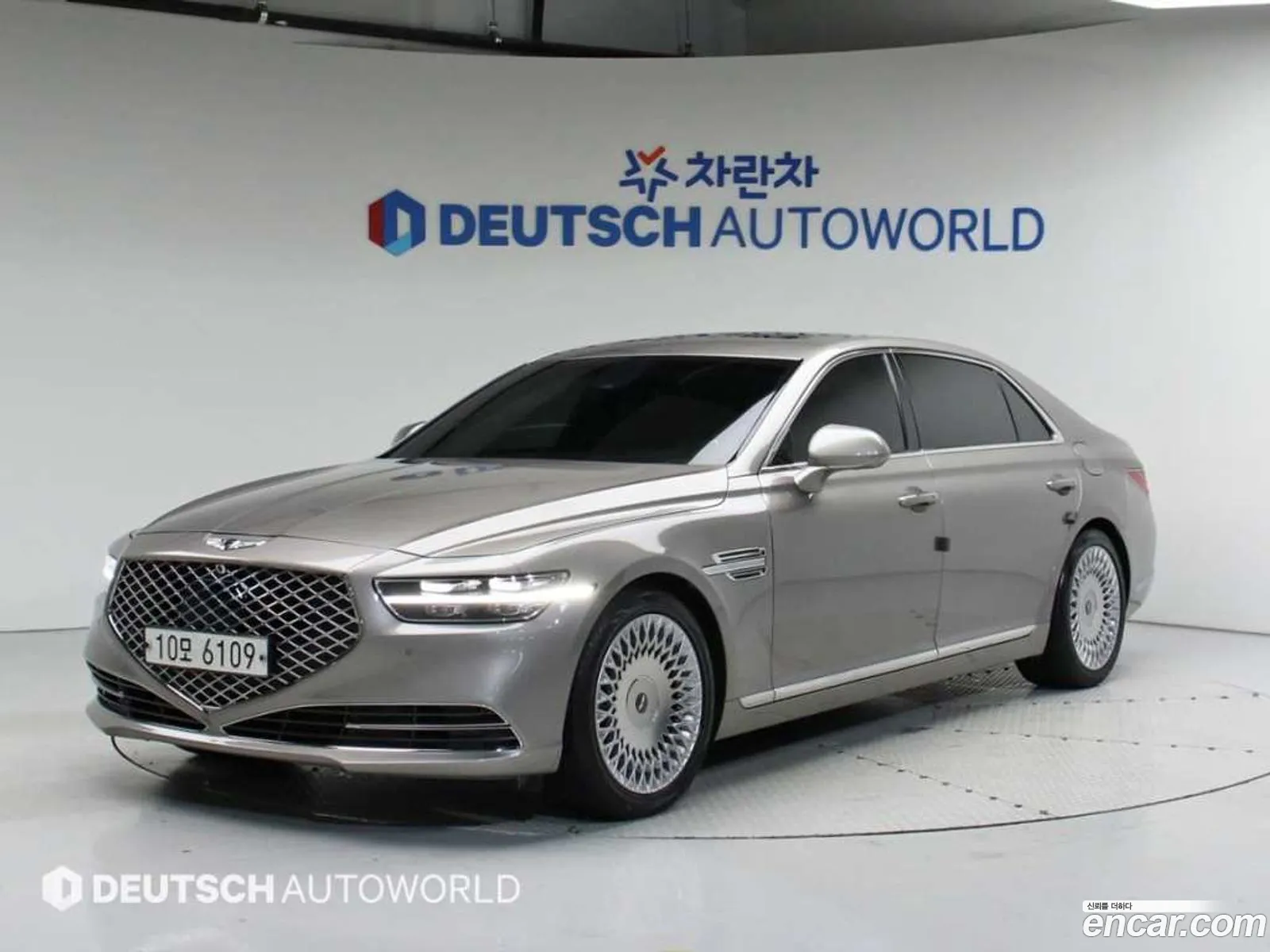 Genesis G90 I 50 Awd 2019 - фотография 14377729