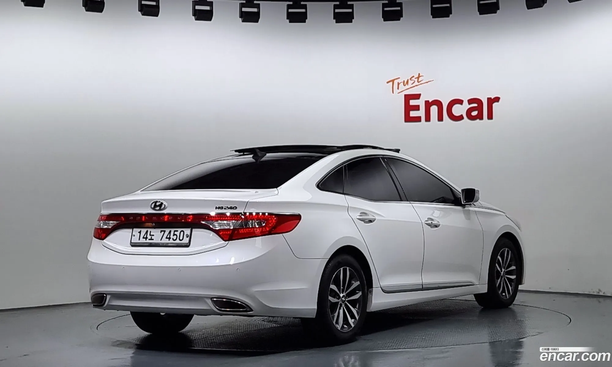 Hyundai Grandeur V Hg240 Luxury 2012 - фотография 11375442