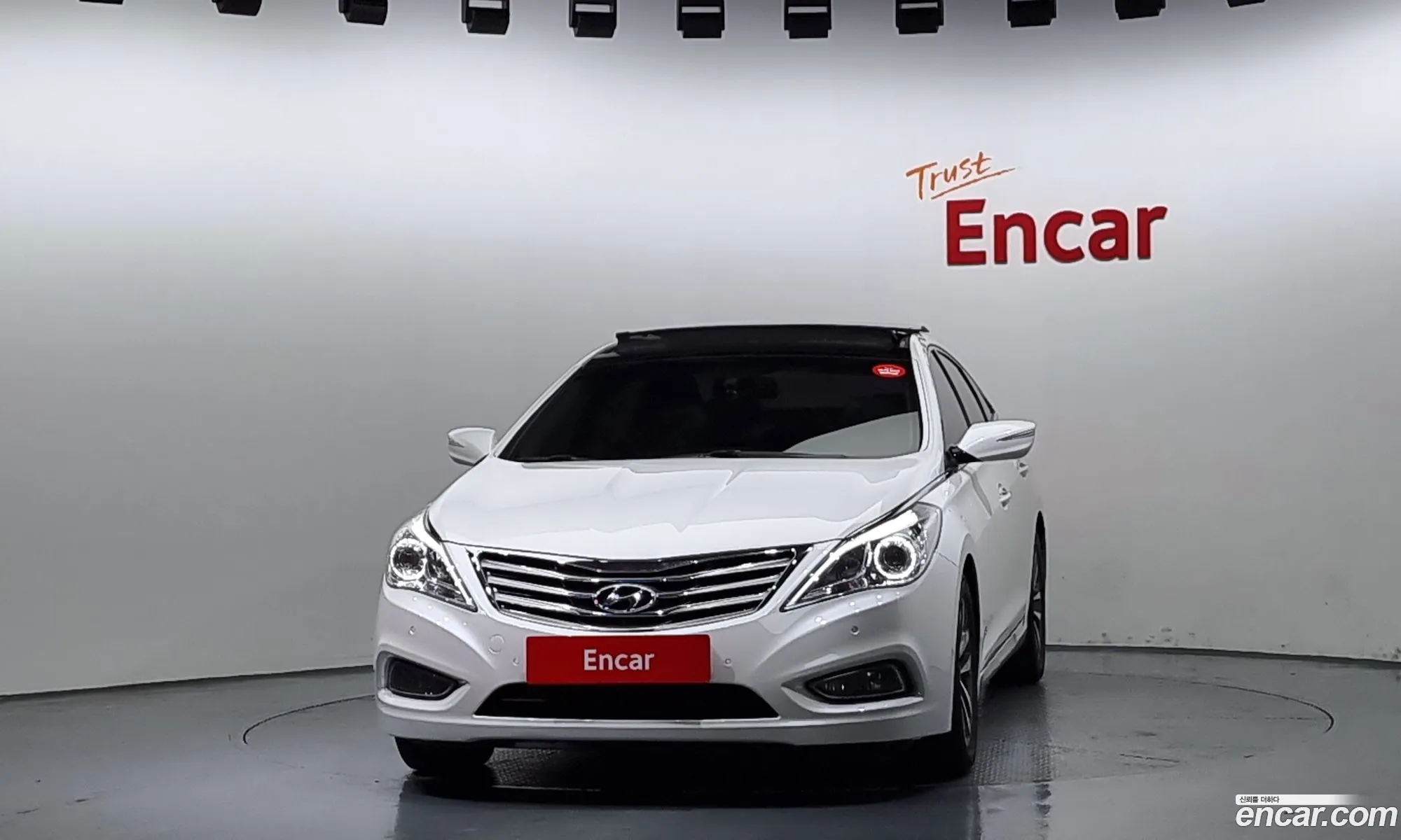 Hyundai Grandeur V Hg240 Luxury 2012 - фотография 11375443