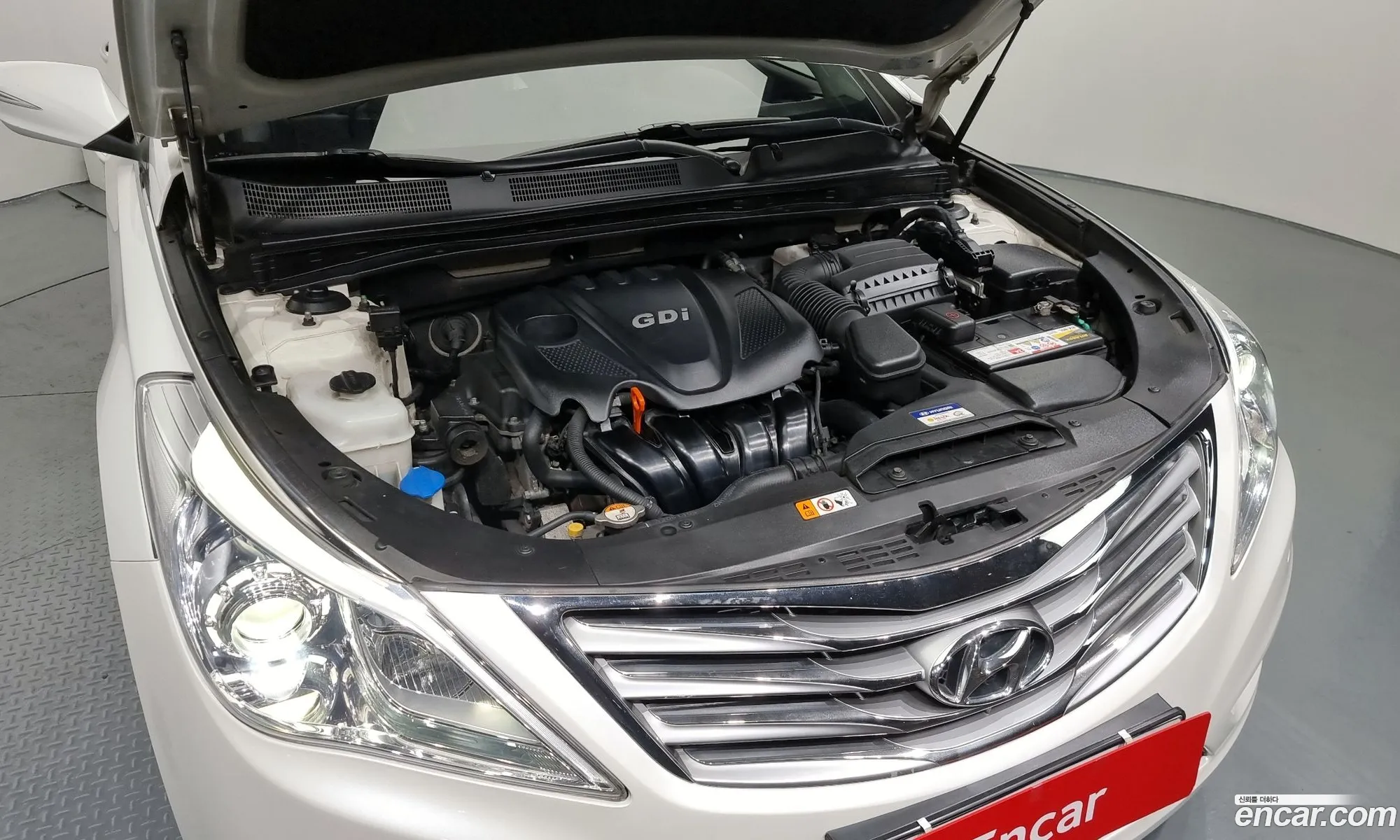 Hyundai Grandeur V Hg240 Luxury 2012 - фотография 11375446