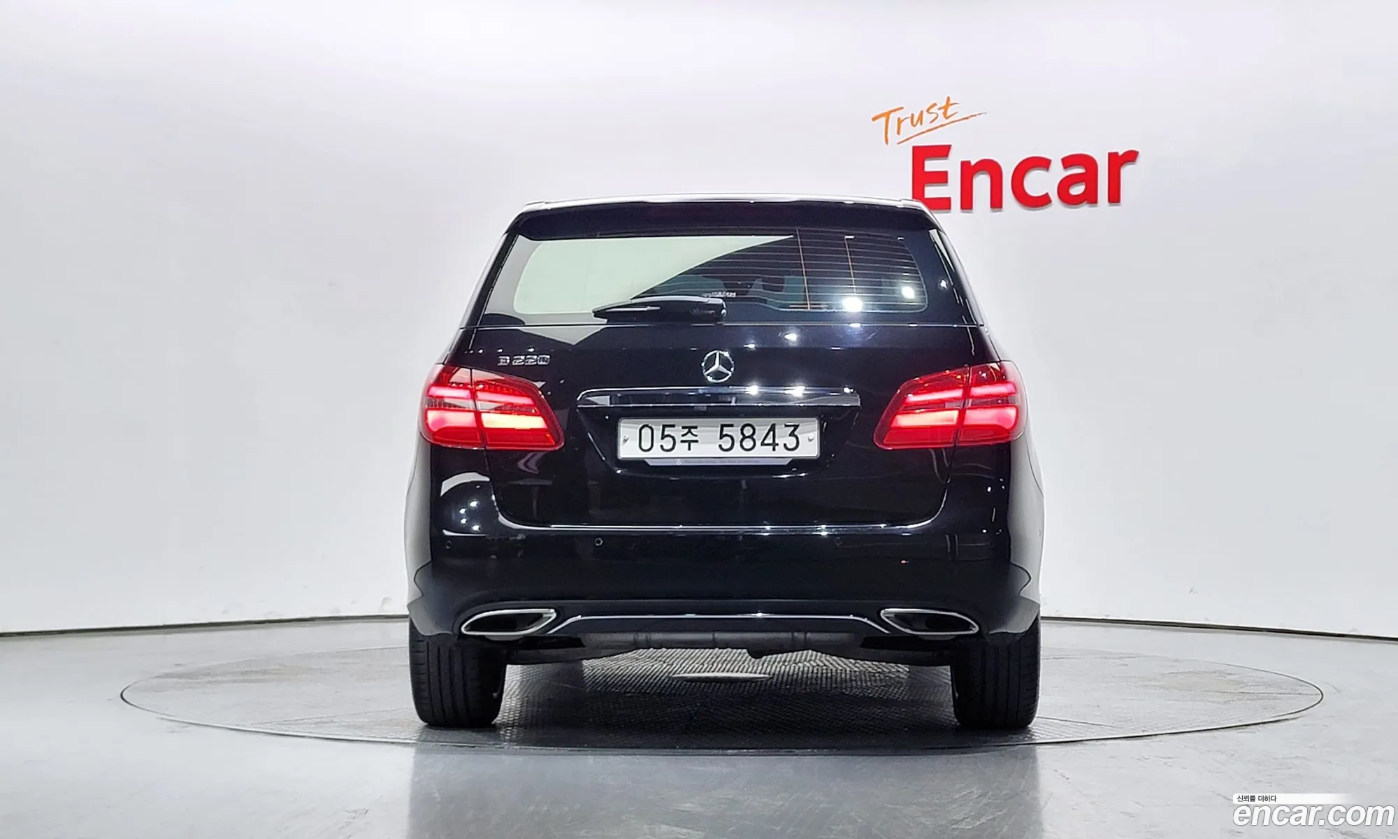 Mercedes-Benz B-Klasse B220 2018 - фотография 12412265