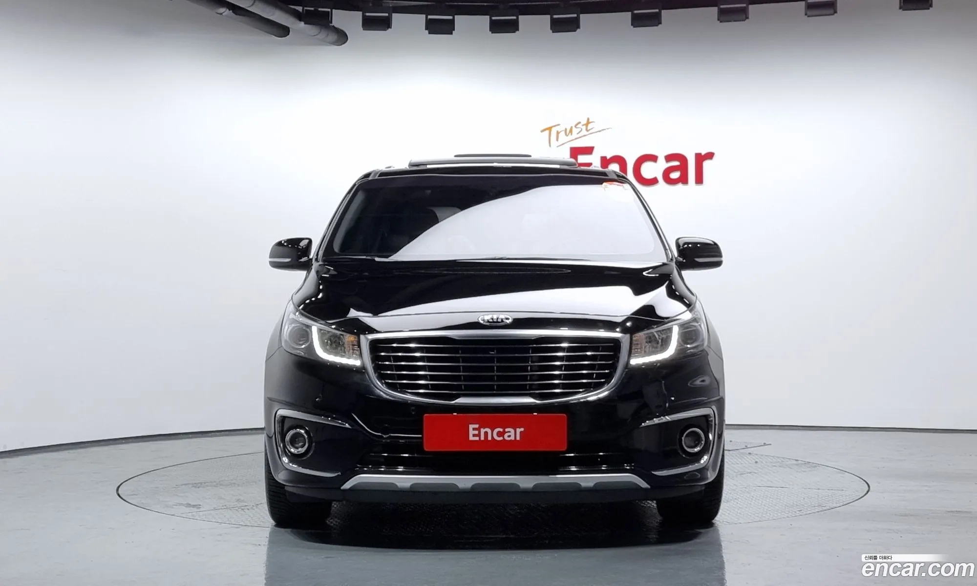 Kia All New Carnival 7-Seater Limousine President - фотография 12469669