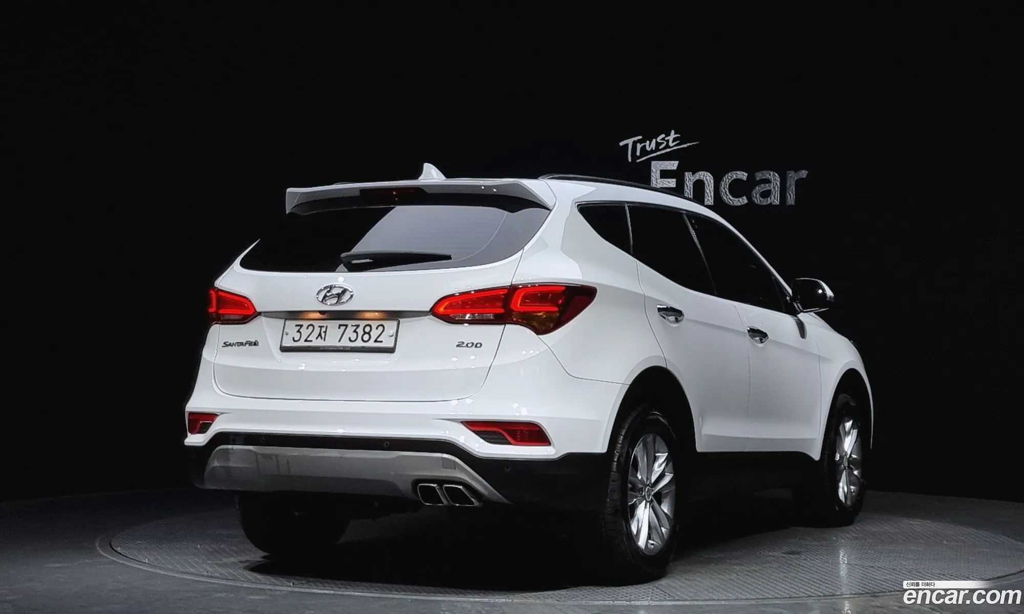 Hyundai Santa Fe Diesel 20 2Wd 2018 - фотография 12042366