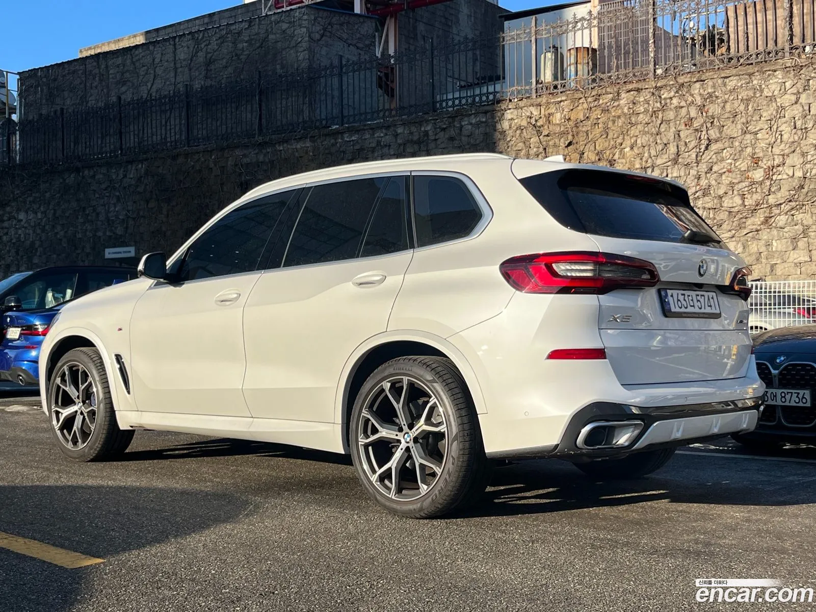BMW X5 xDrive 30D M Sports 2023 - фотография 15101032