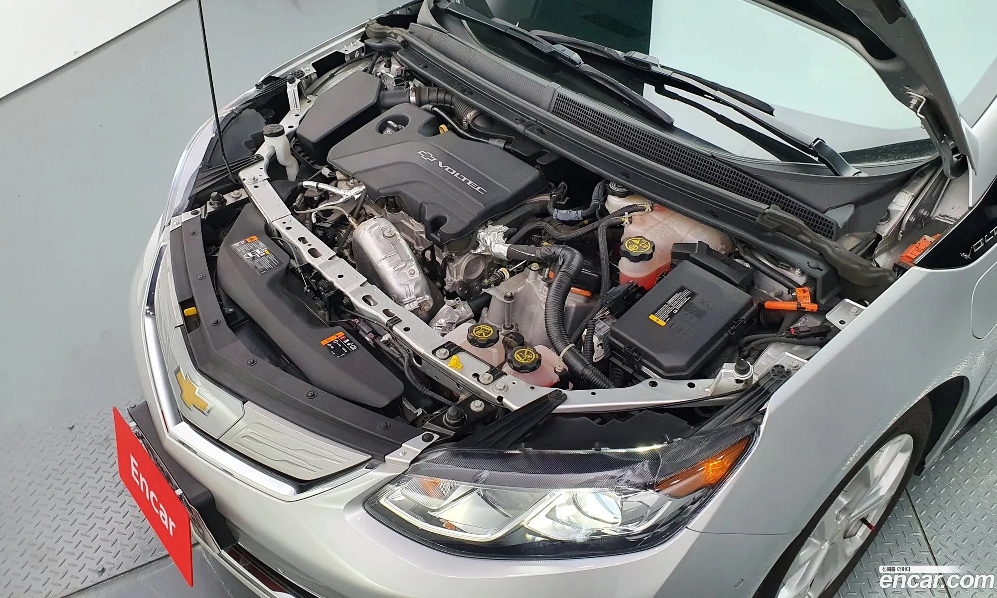 Chevrolet Volt 15 2018 - фотография 4610468