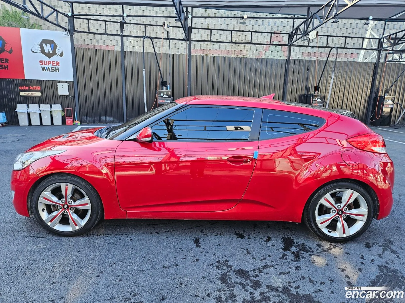 Hyundai Veloster Extreme 2013 - фотография 18958783