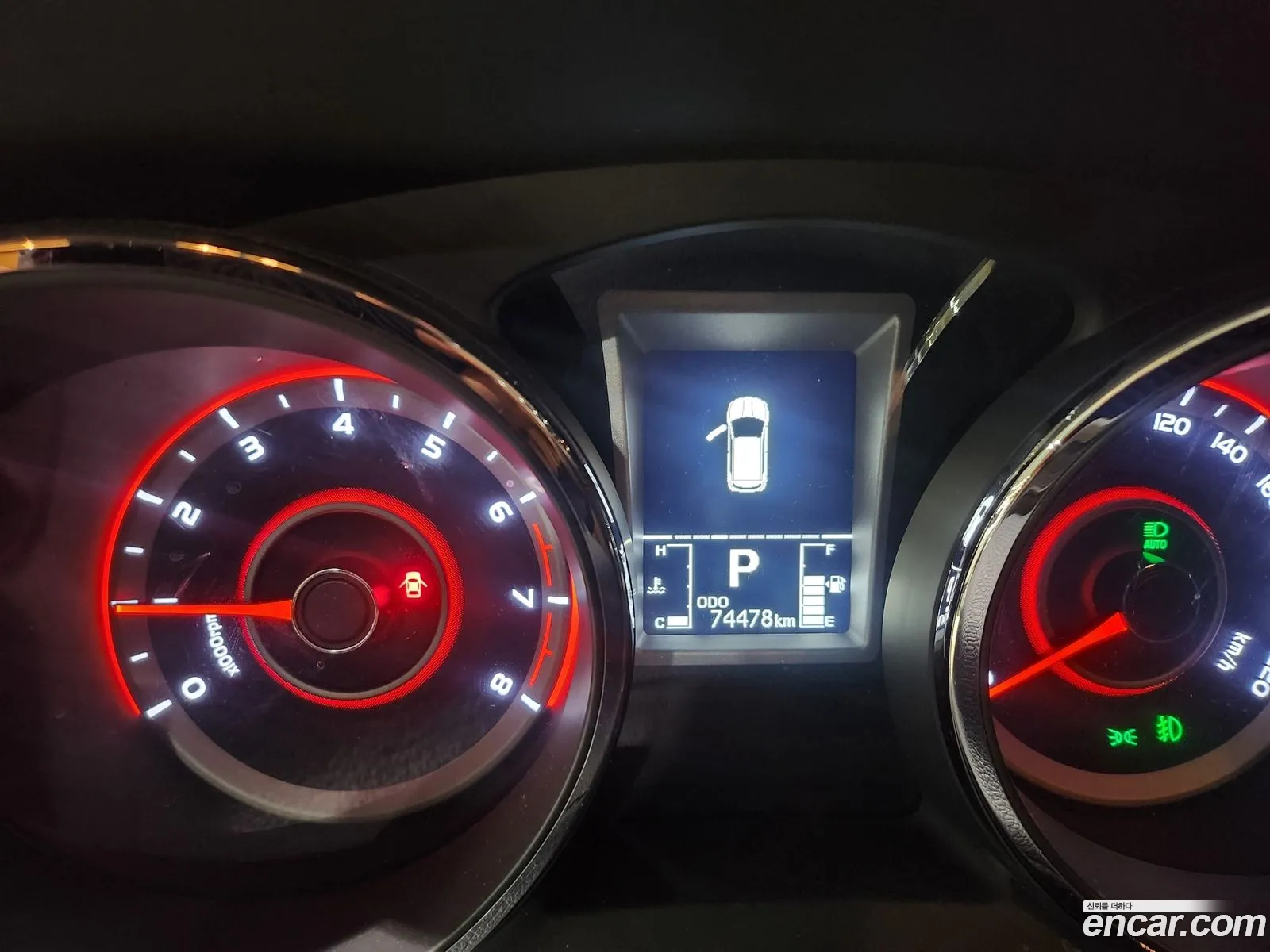 Ssangyong Tivoli Tivoli Vx 2Wd 2017 - фотография 14383816