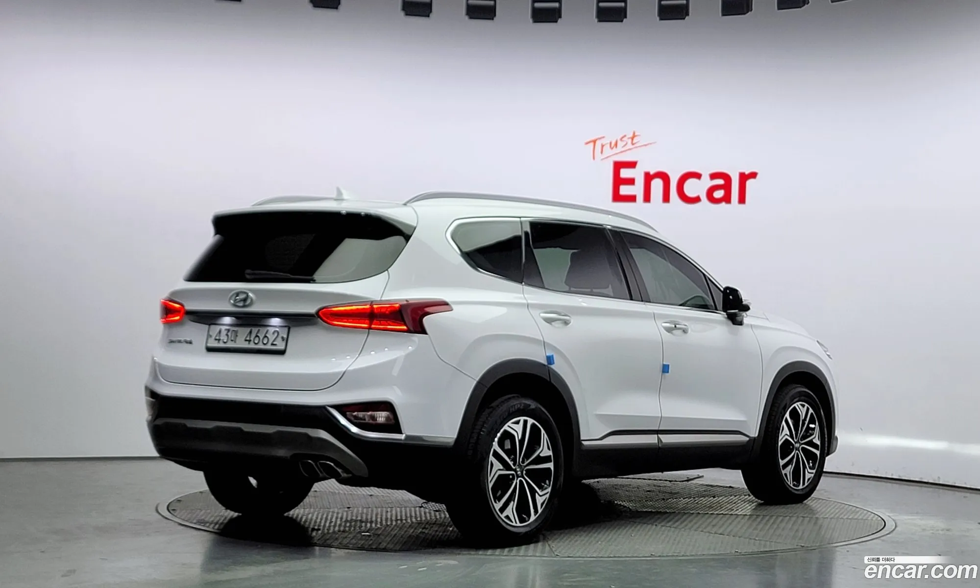 Hyundai Santa Fe Diesel 20 2Wd 2019 - фотография 19189859