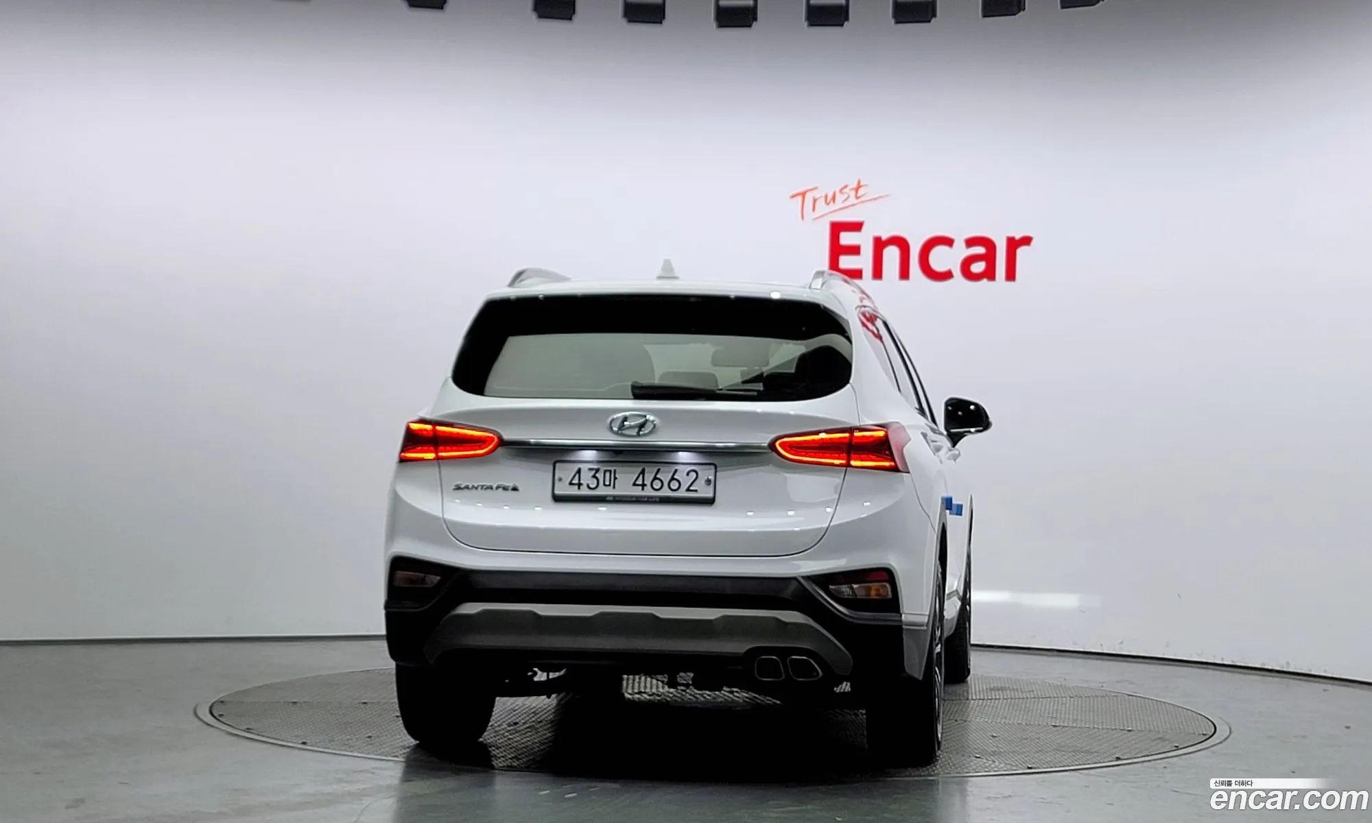 Hyundai Santa Fe Diesel 20 2Wd 2019 - фотография 19189861