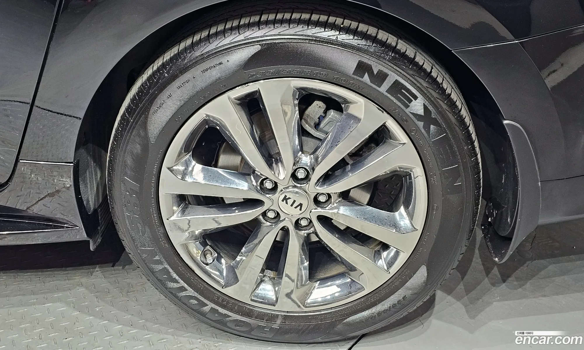 Kia All New Carnival 9-Seater Prestige - фотография 16588228