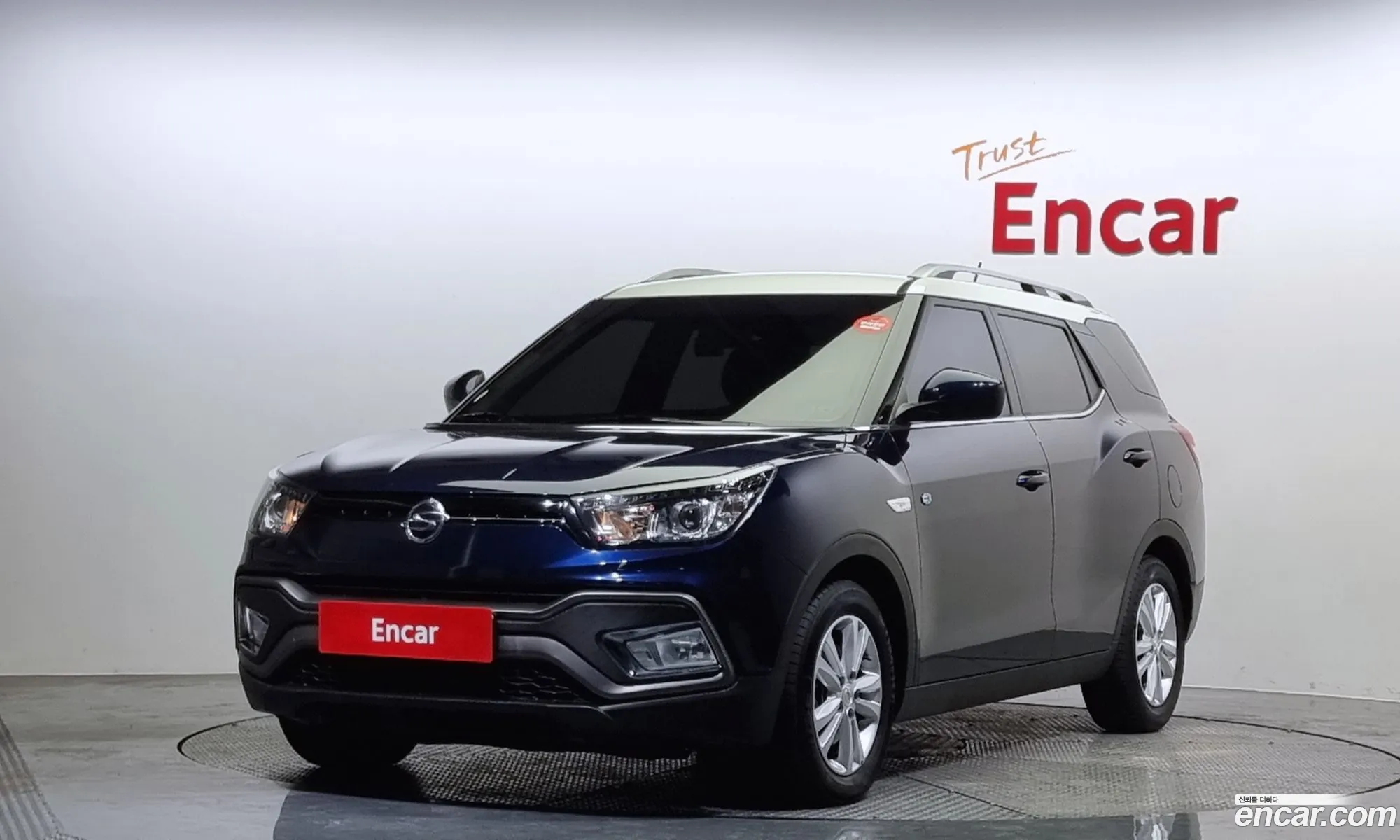 Ssangyong Tivoli Tivoli Diesel Ax 2Wd 2016 - фотография 16951383