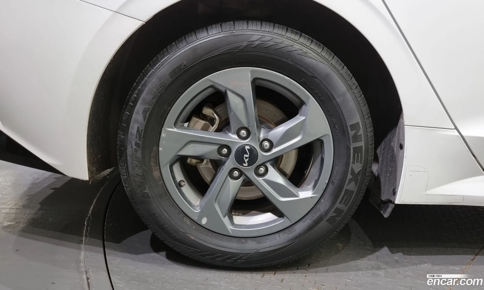 Kia K5 3Rd Generation 20 Lpi Rental Car Standard - фотография 14905034