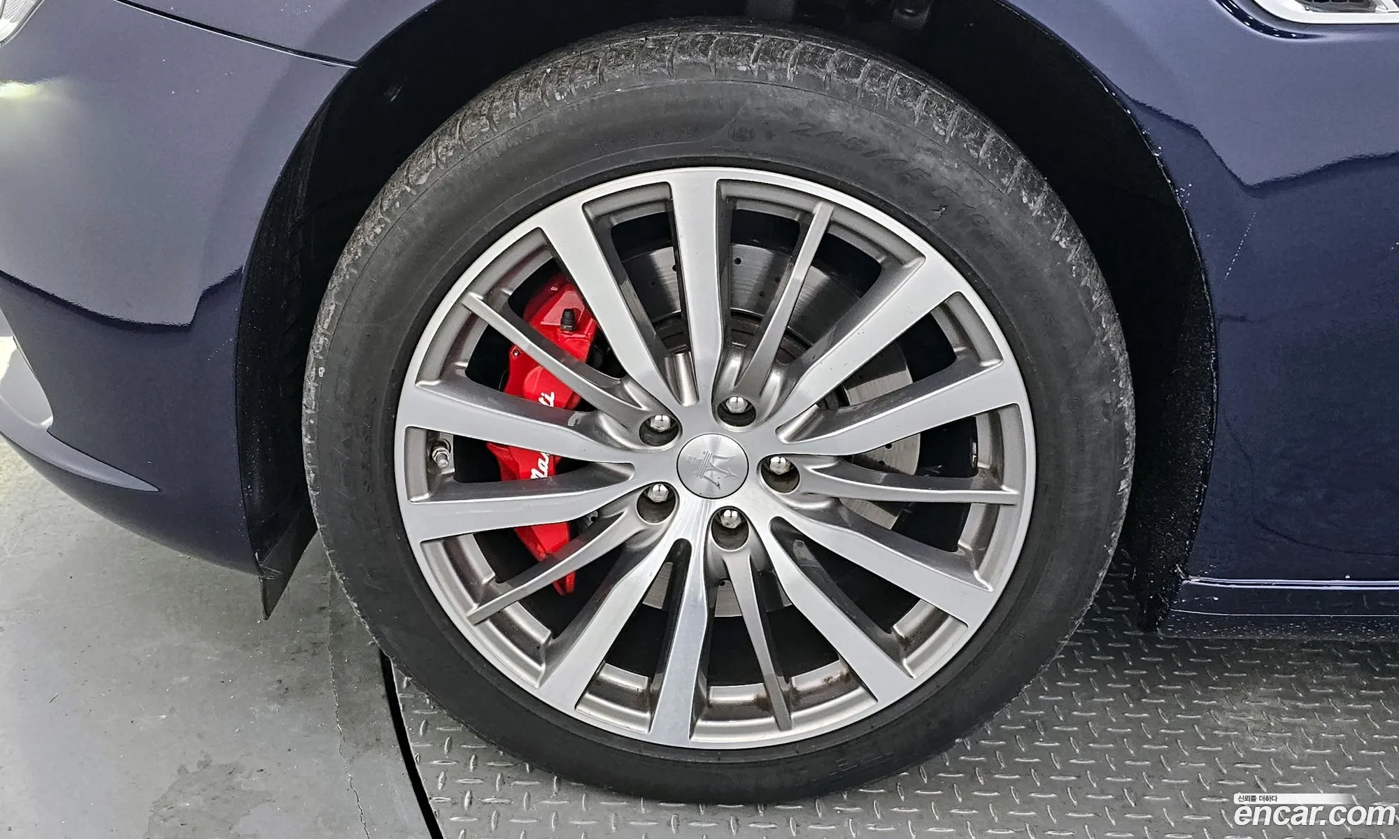 Maserati Quattroporte Vi 30 V6 Granlusso 2019 - фотография 3724335