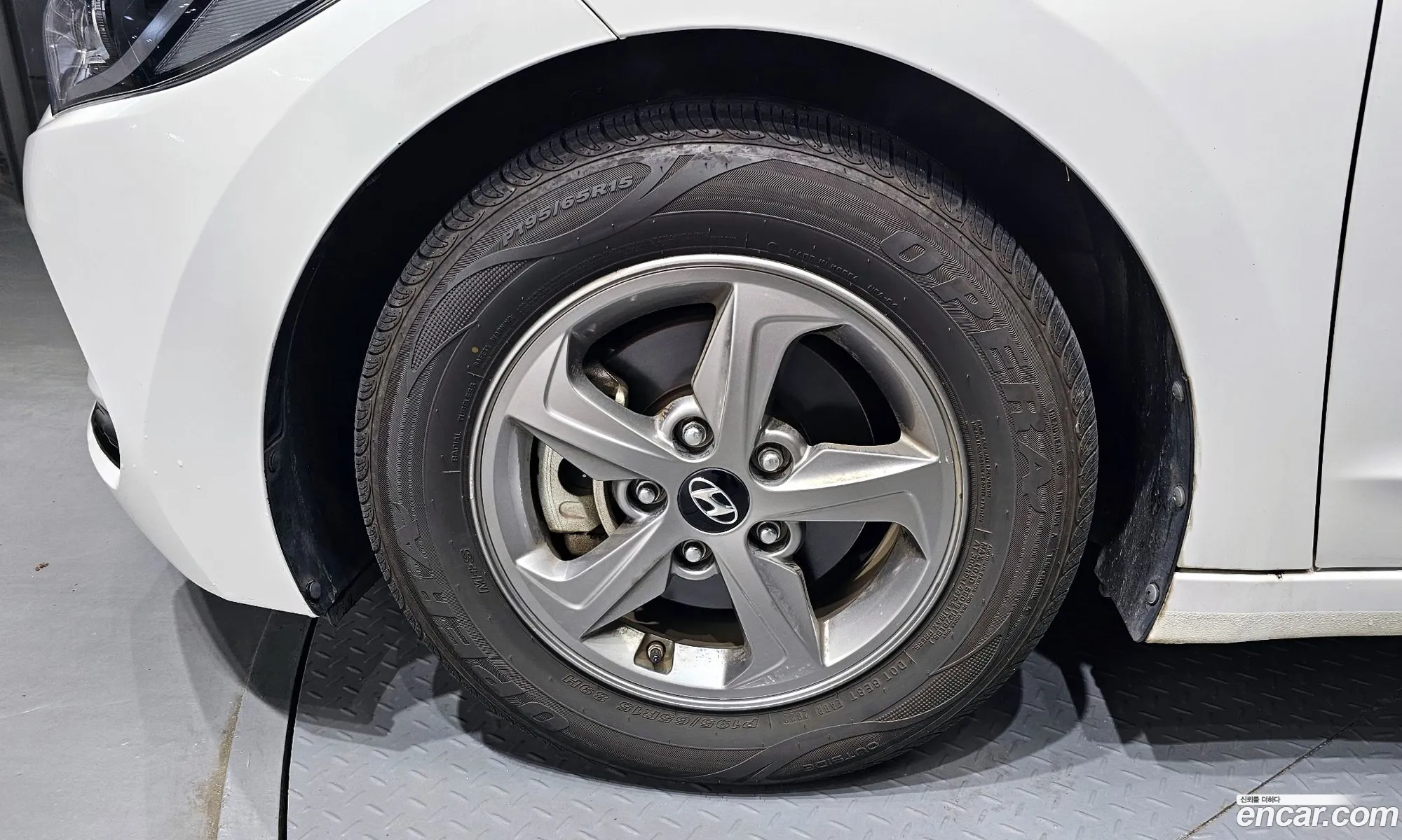 Hyundai Avante 16 Gdi Smart 2016 - фотография 14842553