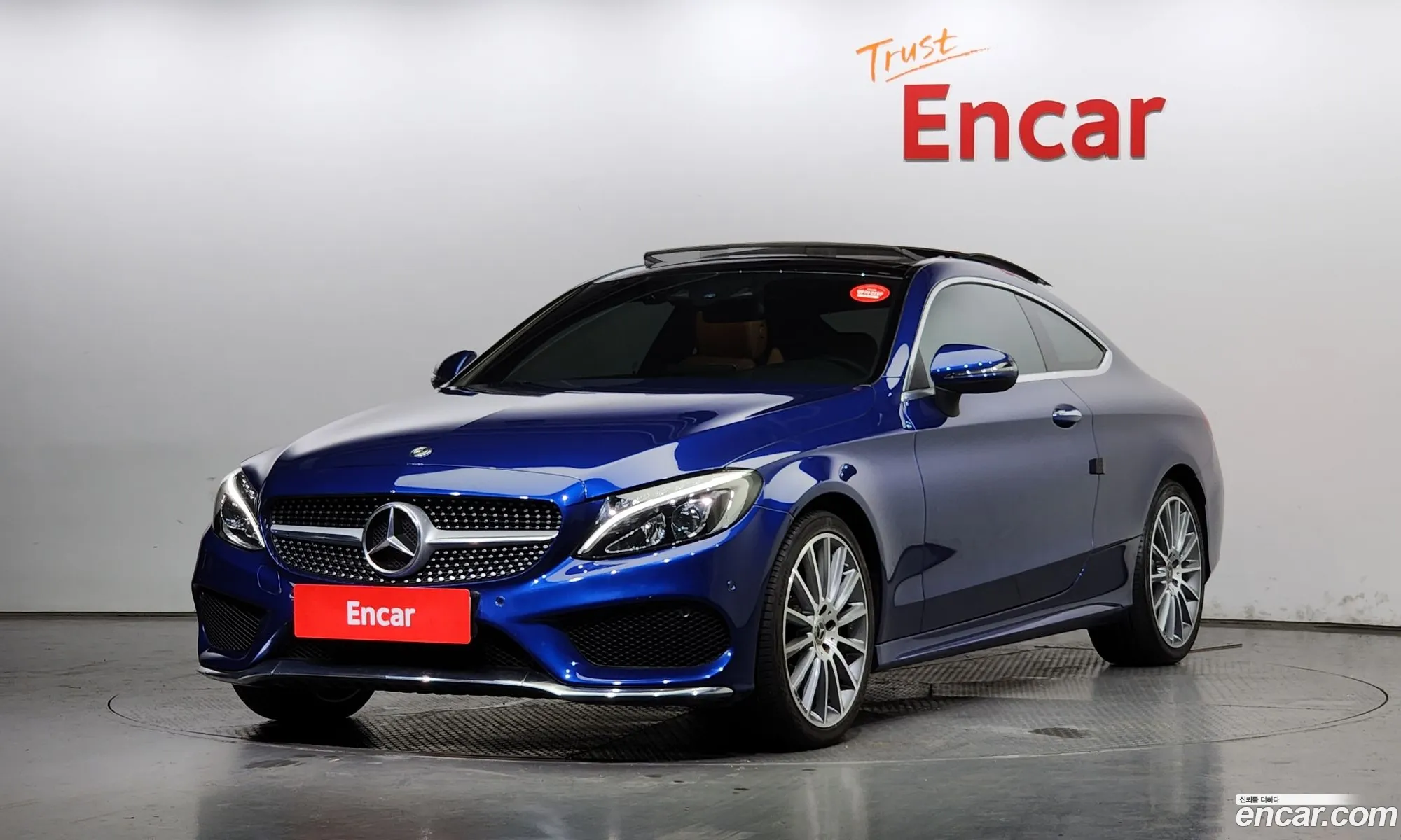 Mercedes C-Class W205 C200 Coupe - фотография 12082274