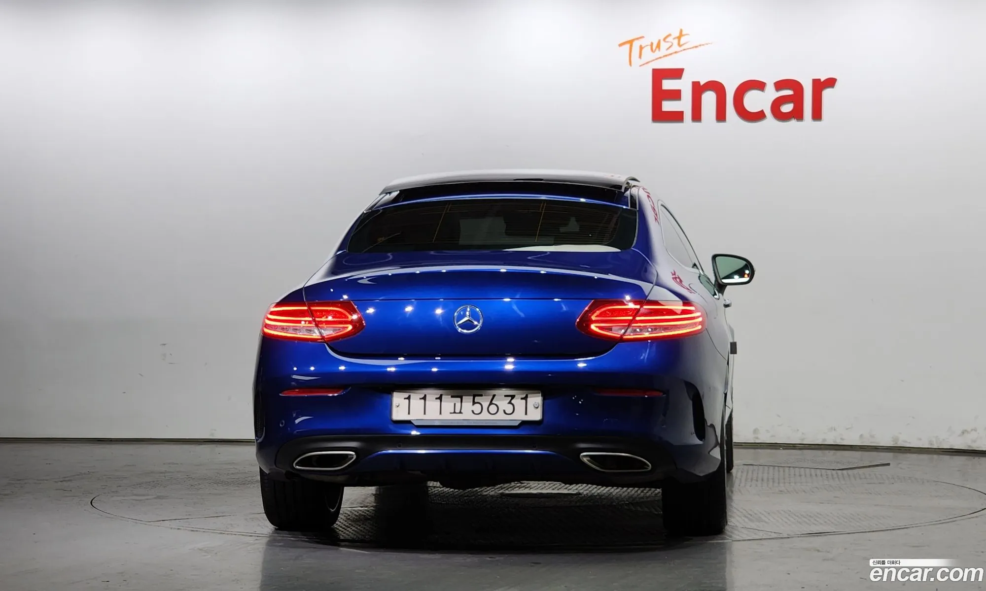 Mercedes C-Class W205 C200 Coupe - фотография 12082277