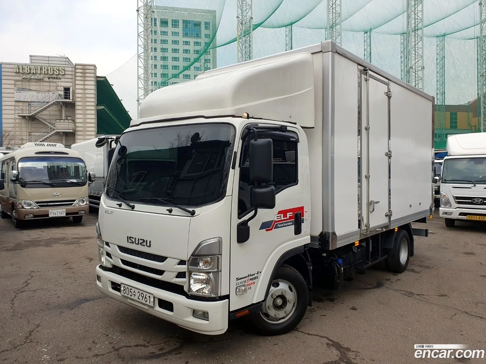 Isuzu Elf Built-In Tower 35 Tons - фотография 3507835