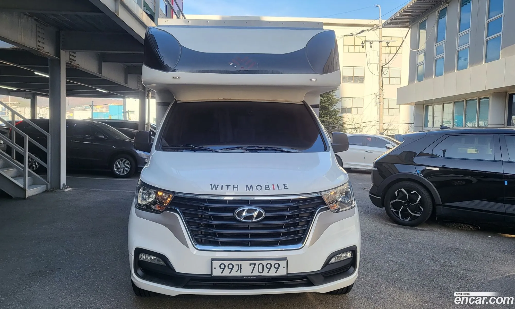 Hyundai Starex Camping Car 2019 - фотография 18874970