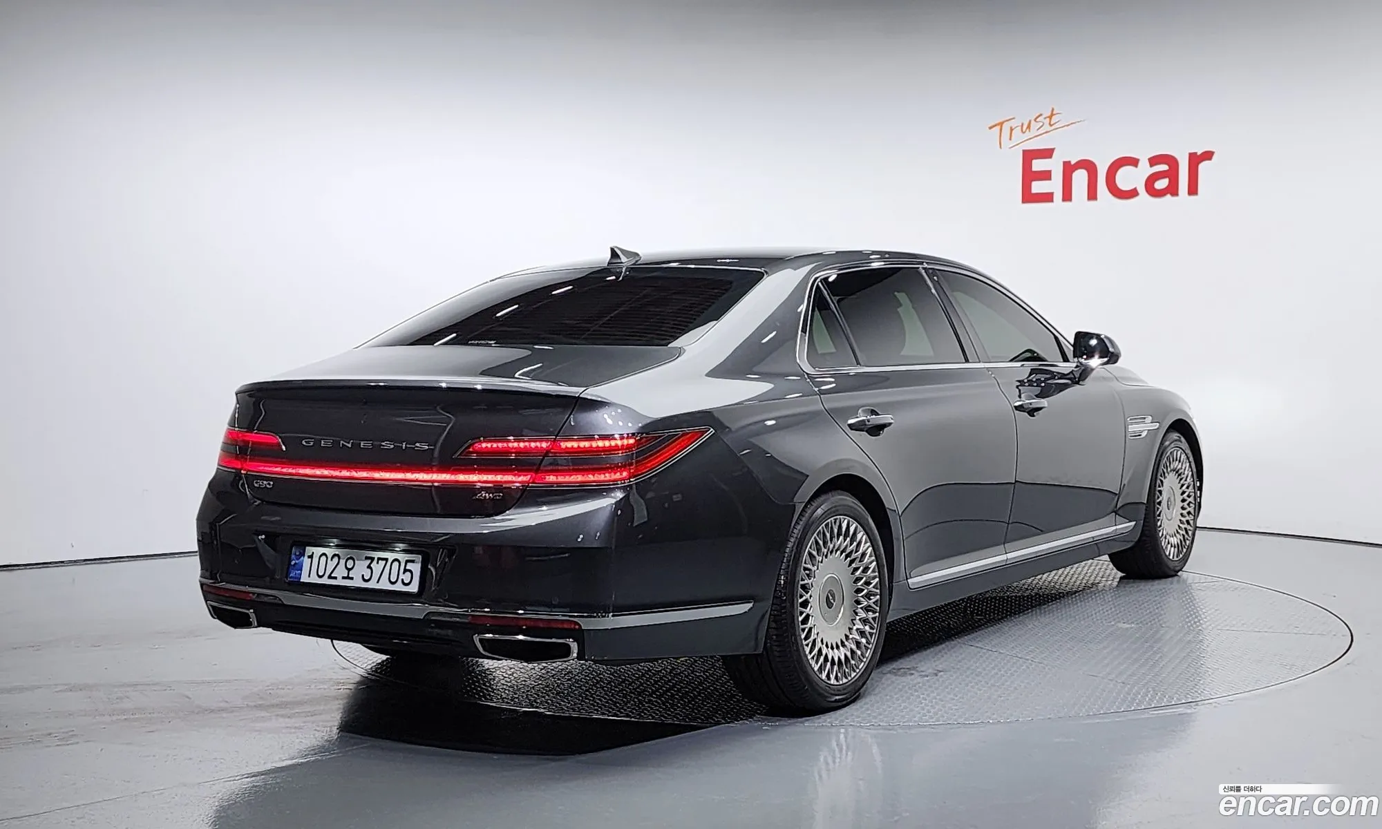 Genesis G90 I 38 Awd 2021 - фотография 11874849