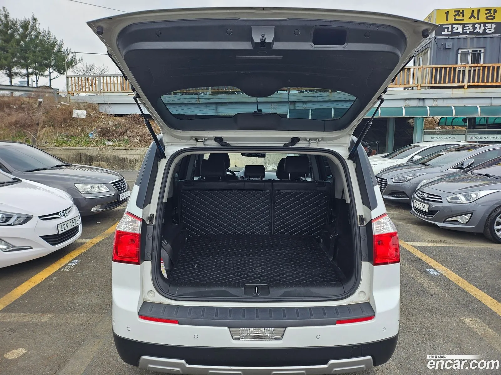Chevrolet Orlando 20 Diesel Ltz 2014 - фотография 6998393