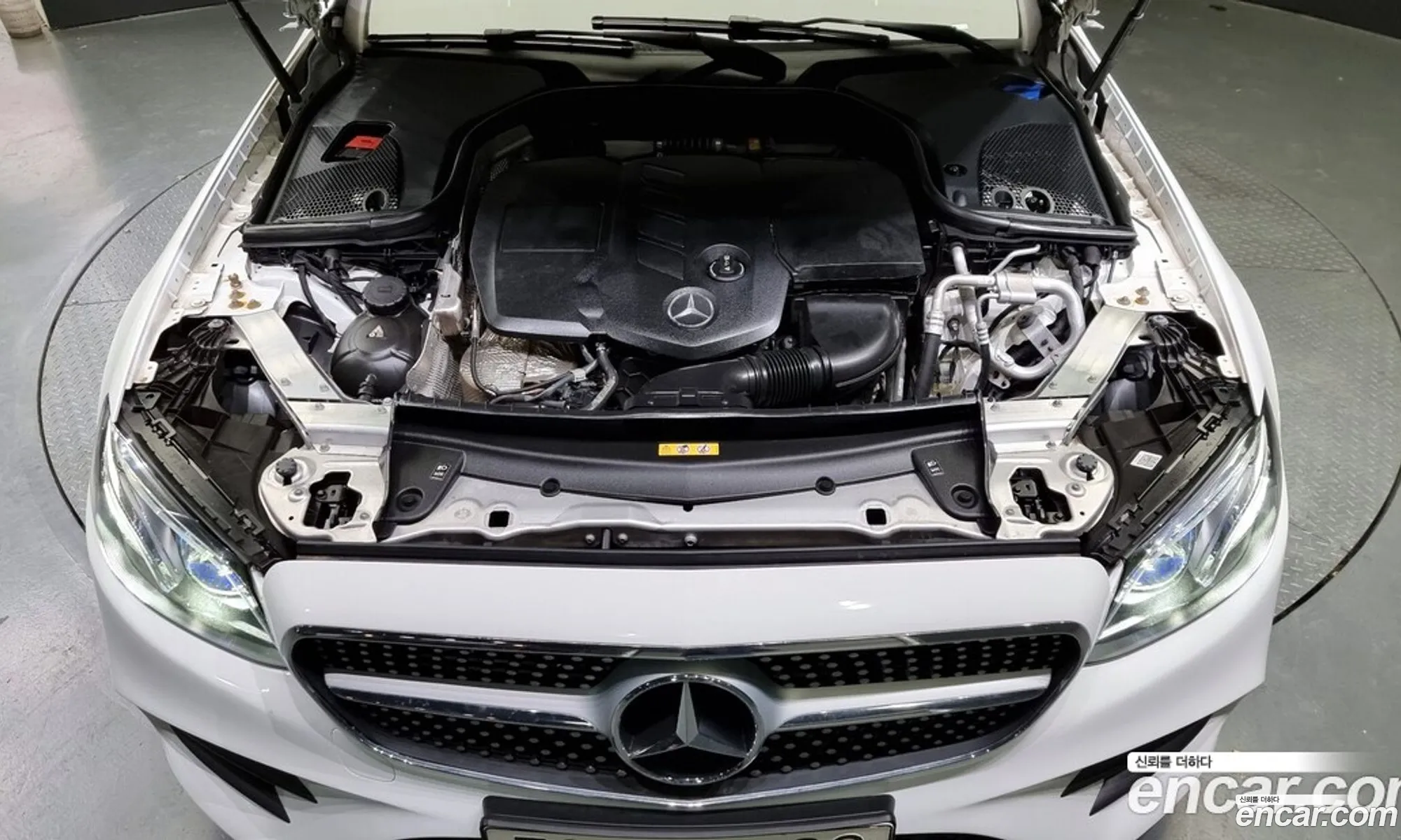 Mercedes-Benz E-Klasse V W213 S213 C238 E220D Cabriolet 2019 - фотография 12791923