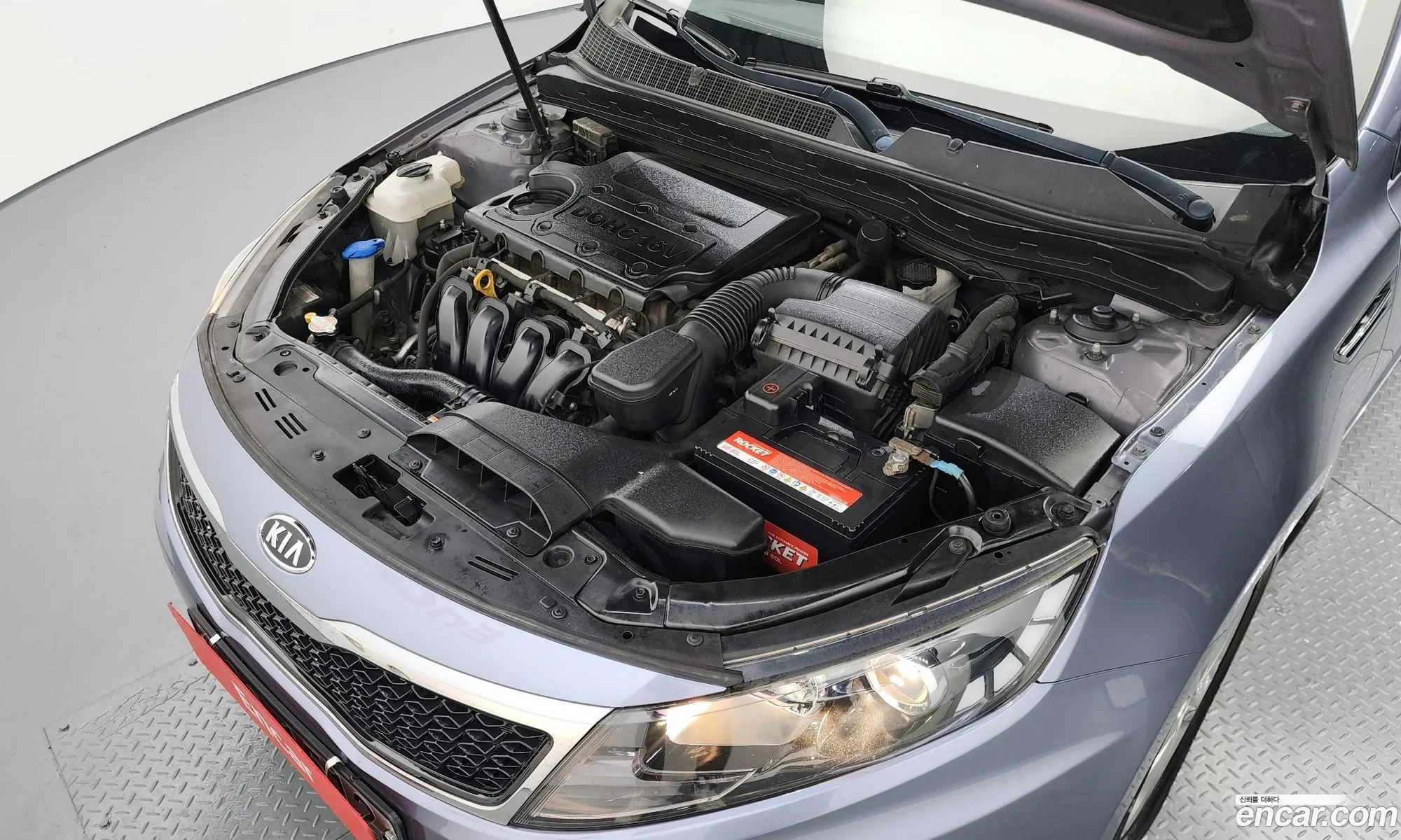 Kia K5 I 20 Prestige 2011 - фотография 17318035