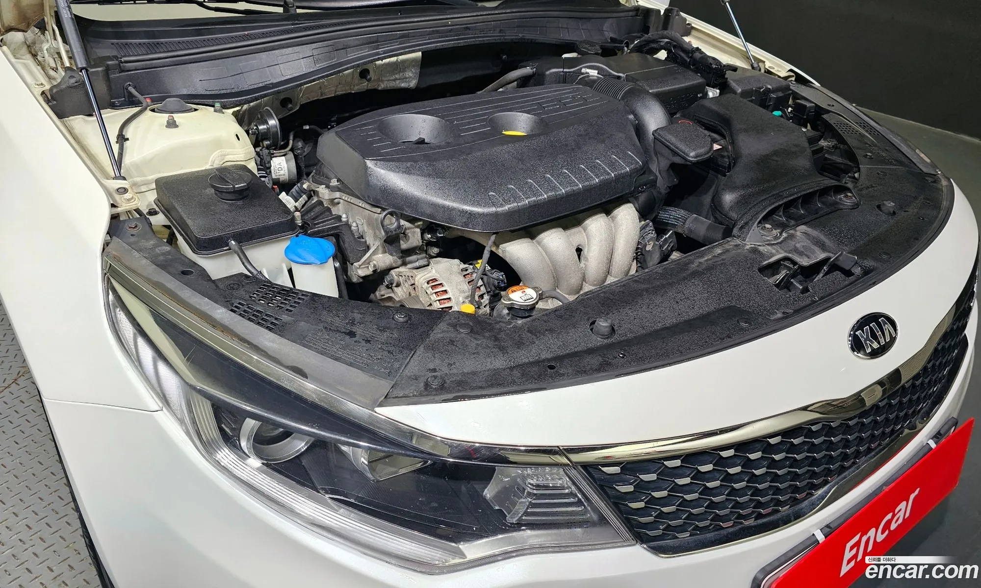 Kia K5 Ii Lpi Mx 2016 - фотография 15635690